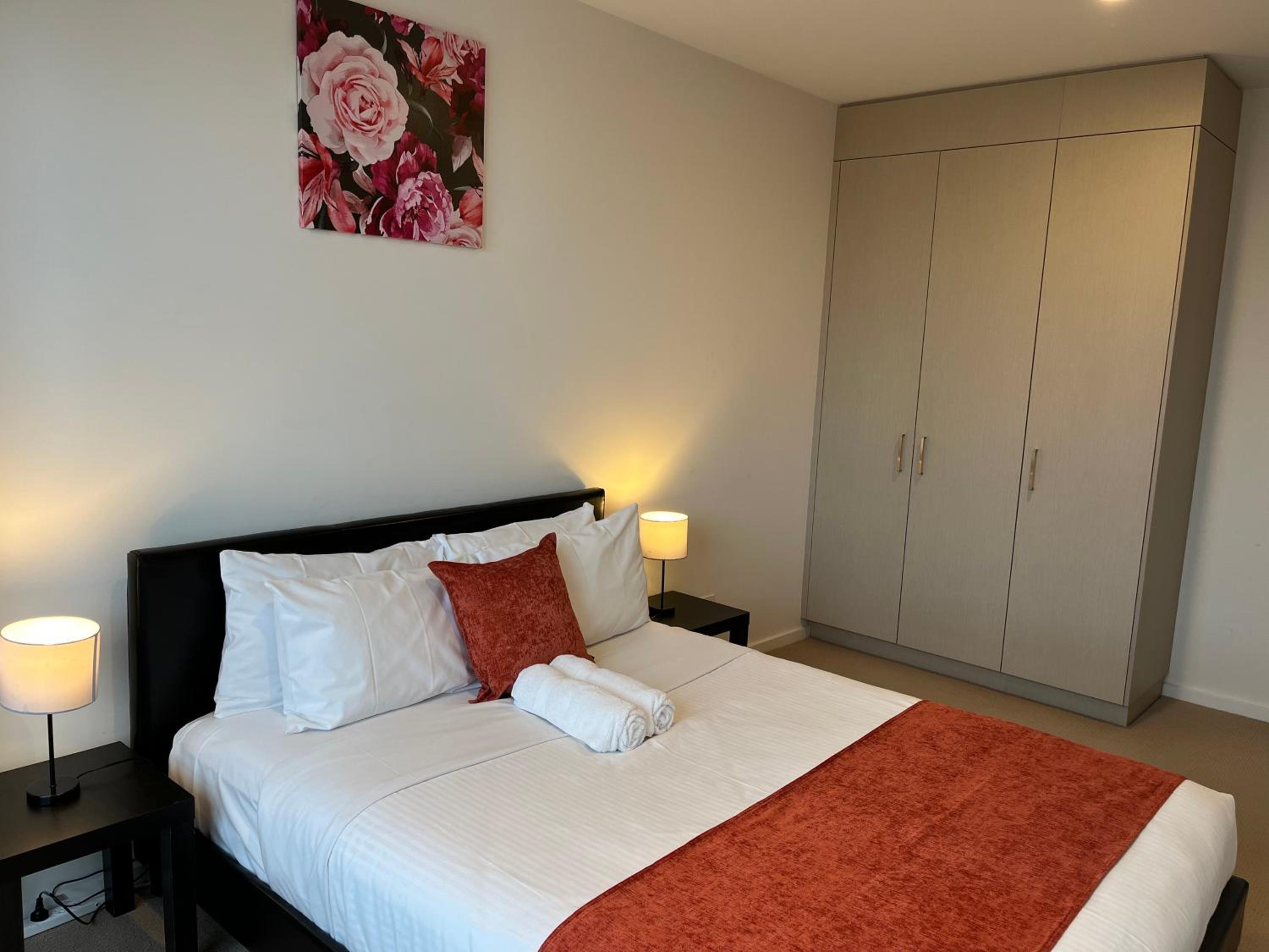 Tasha's Apartments on Morphett