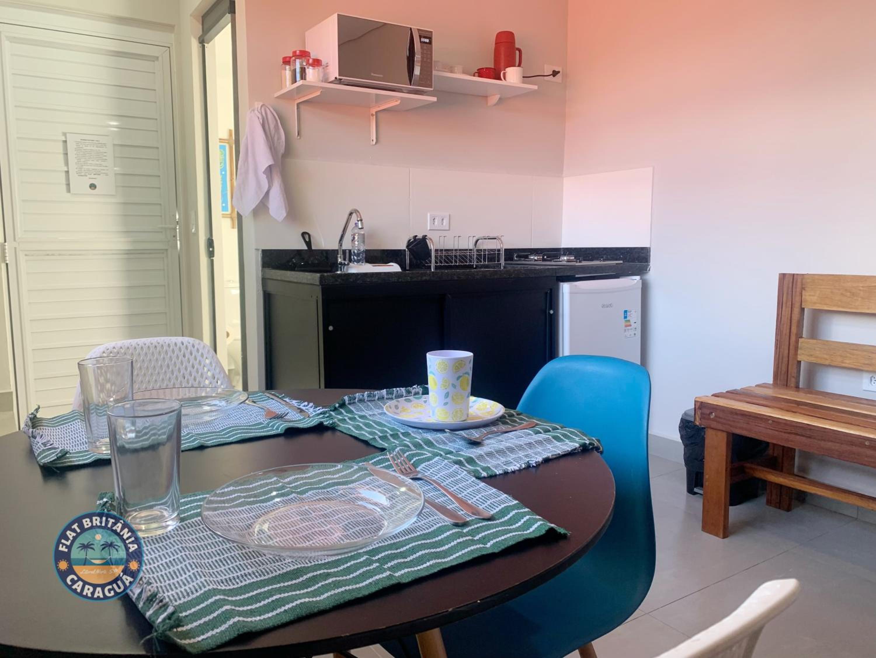 Charmoso Flat Novo com Ar Perto do Mar