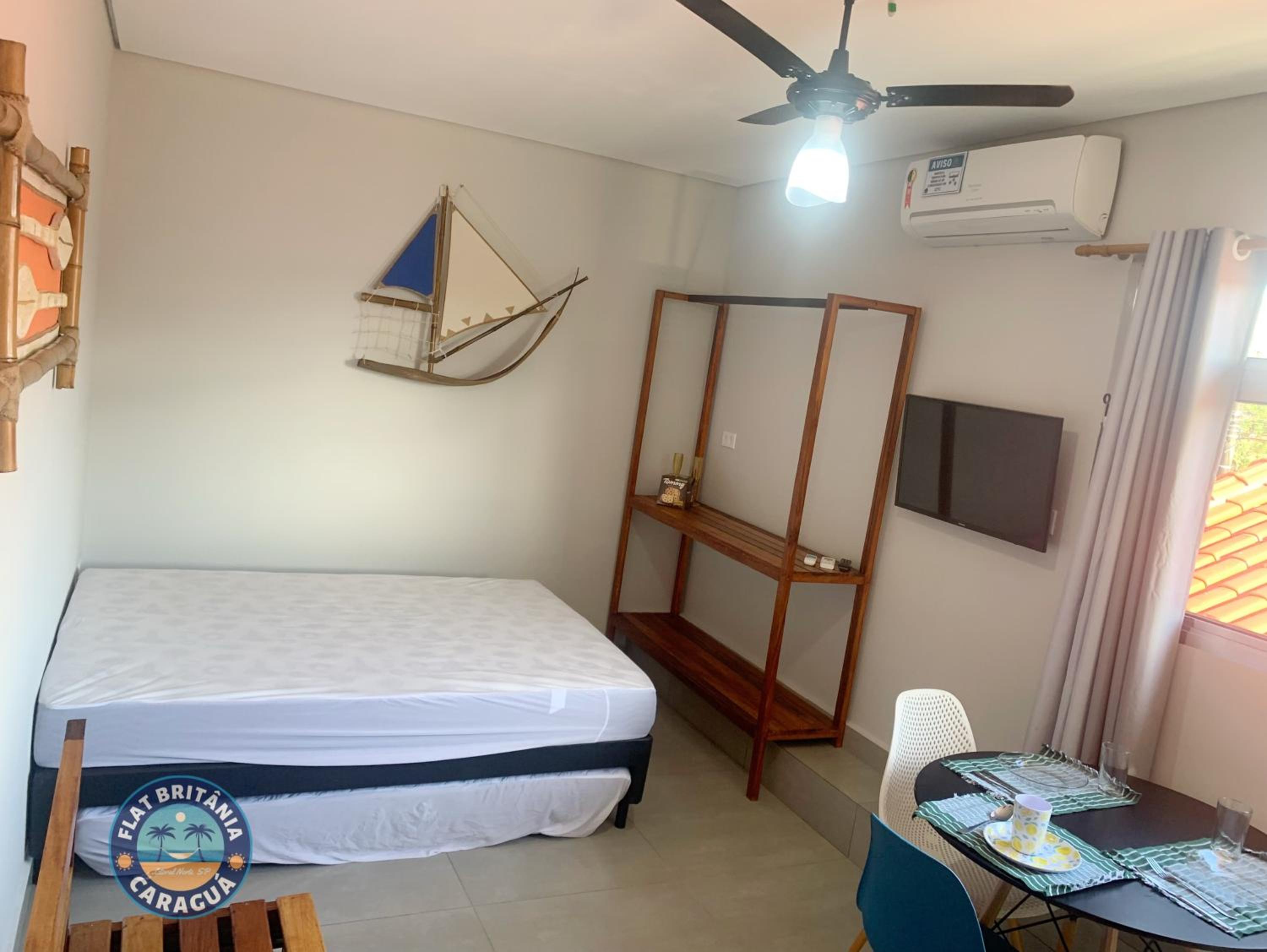 Charmoso Flat Novo com Ar Perto do Mar