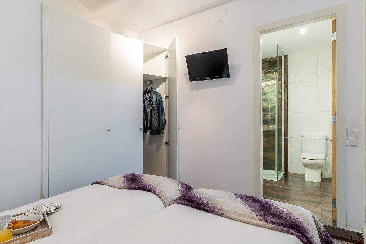 AB Modern Gracia Apartment