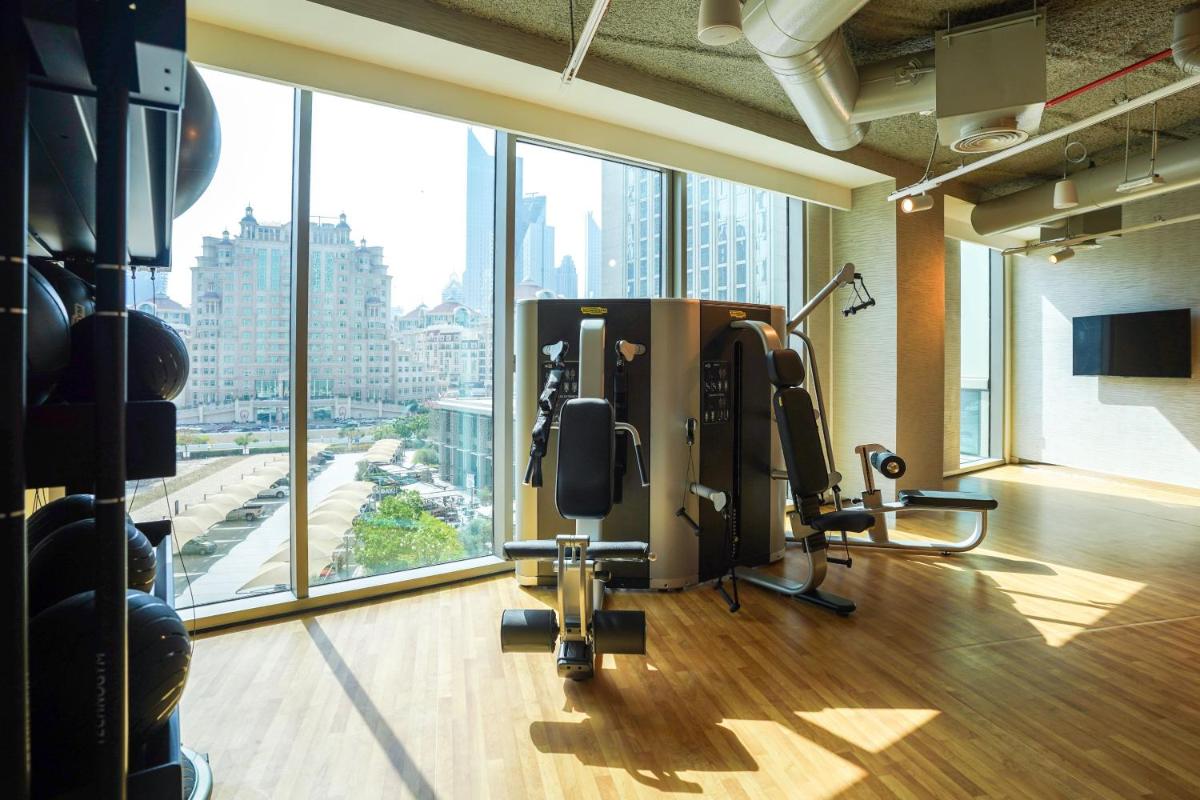 HomesGetaway - Lovely 2BR in Downtown Views II