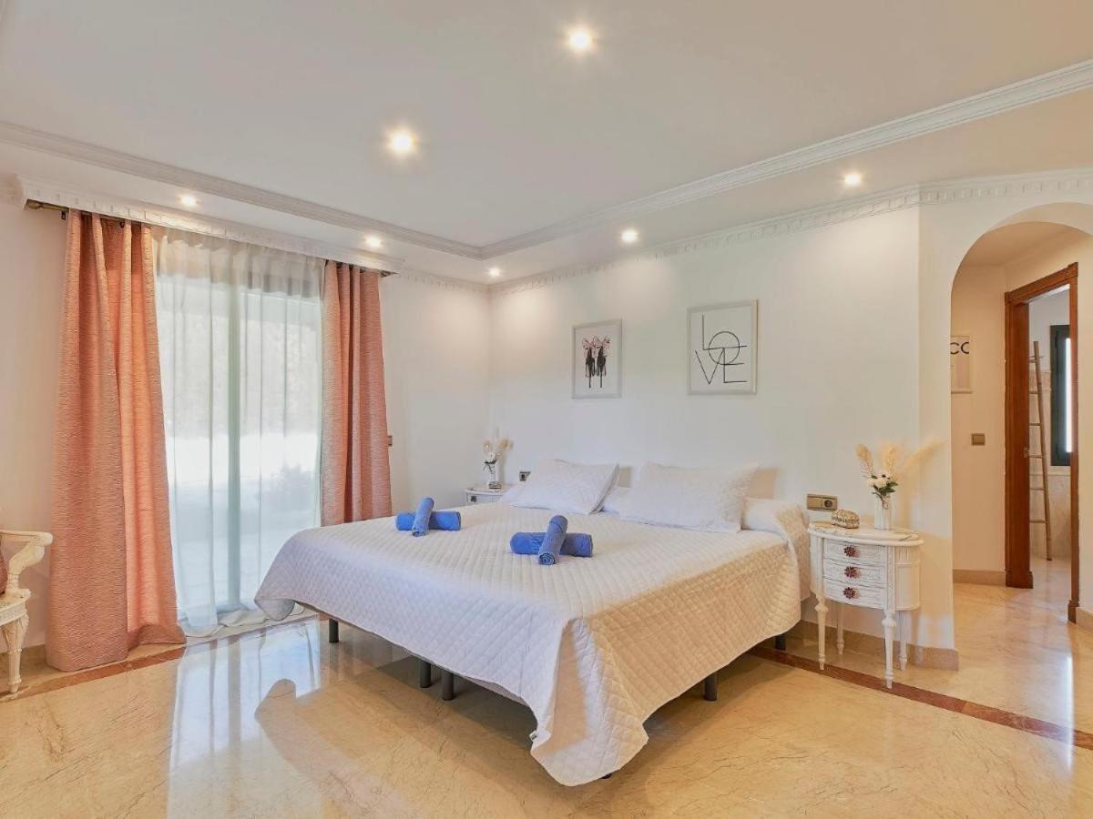 Marbella Villa Premium by Homing