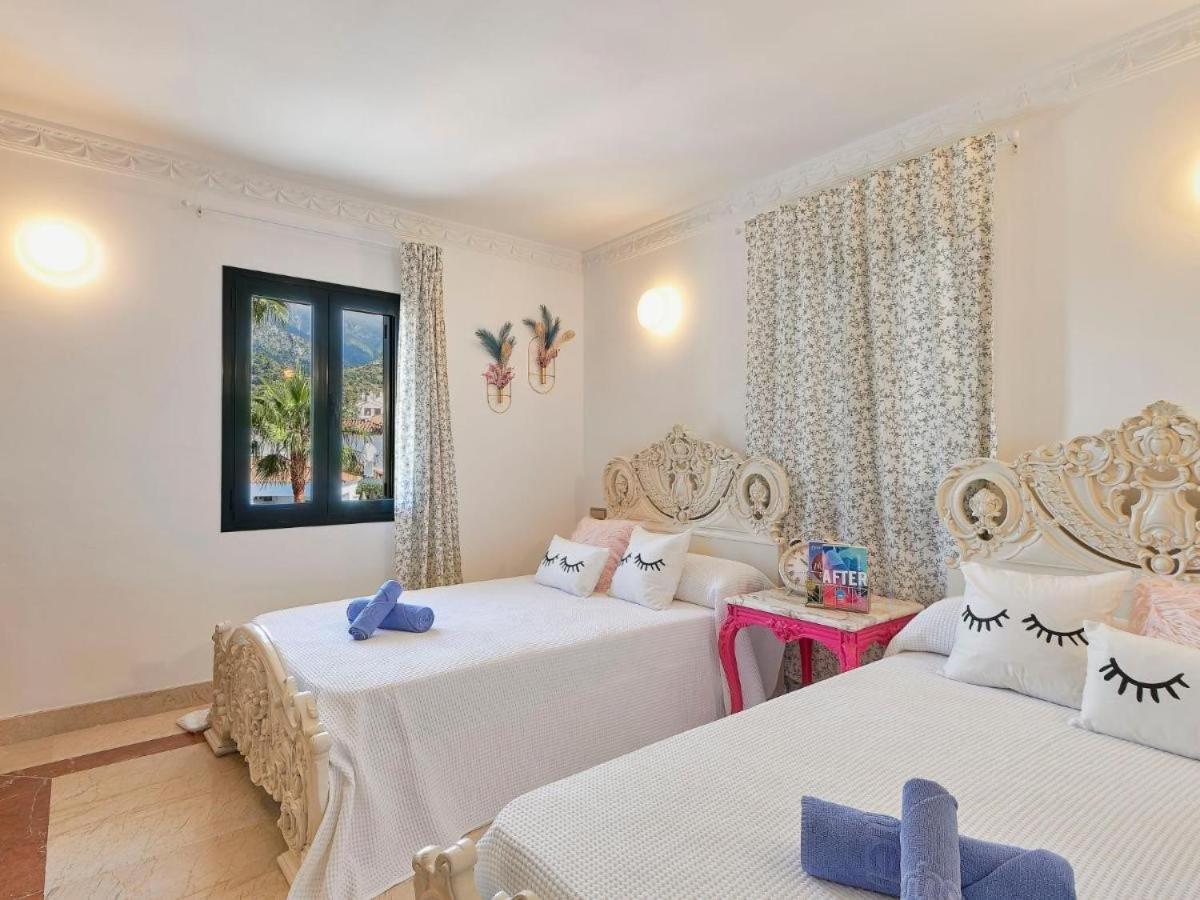 Marbella Villa Premium by Homing