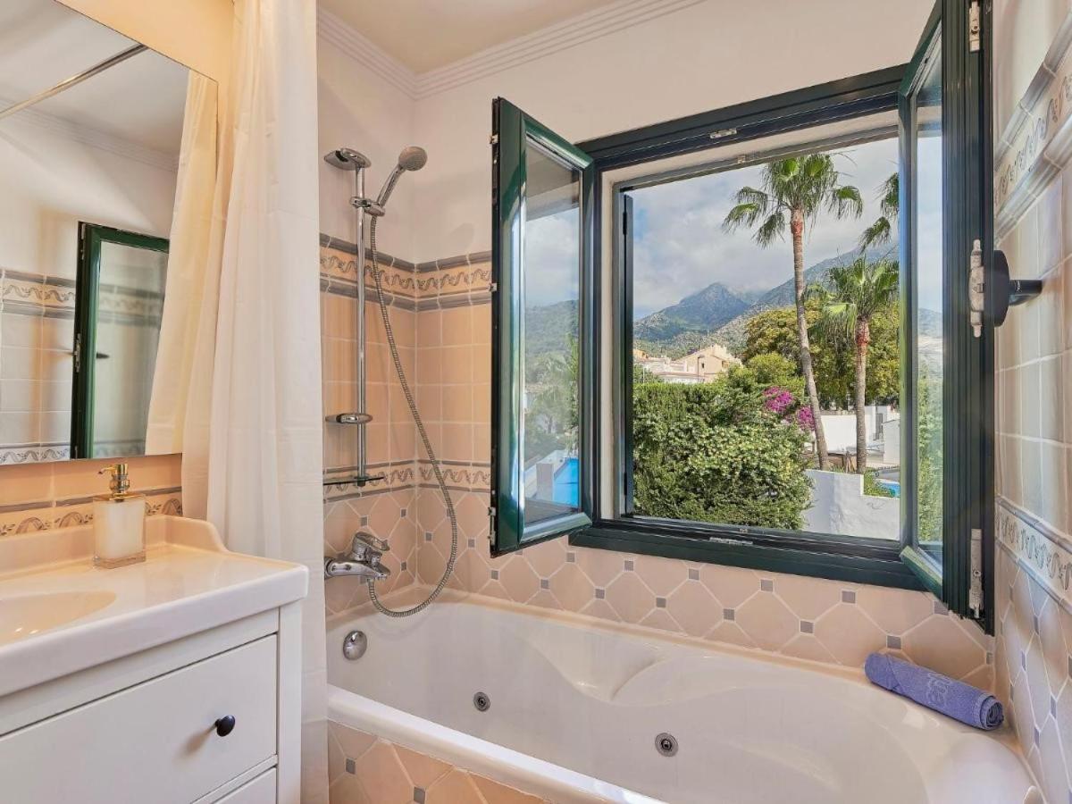 Marbella Villa Premium by Homing