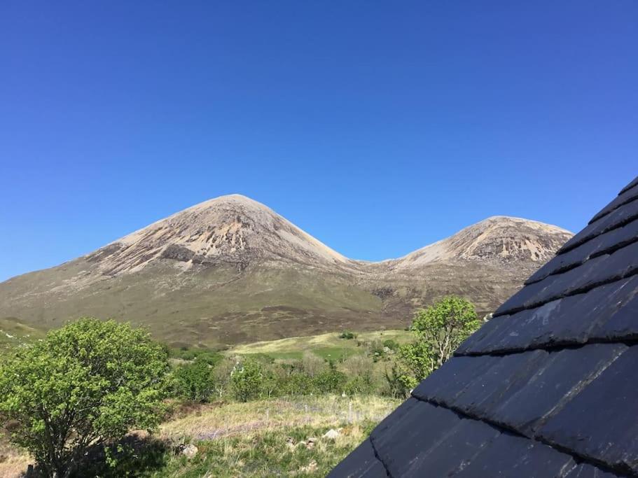 Skye Mountain Cottage- Spectacular views view 5