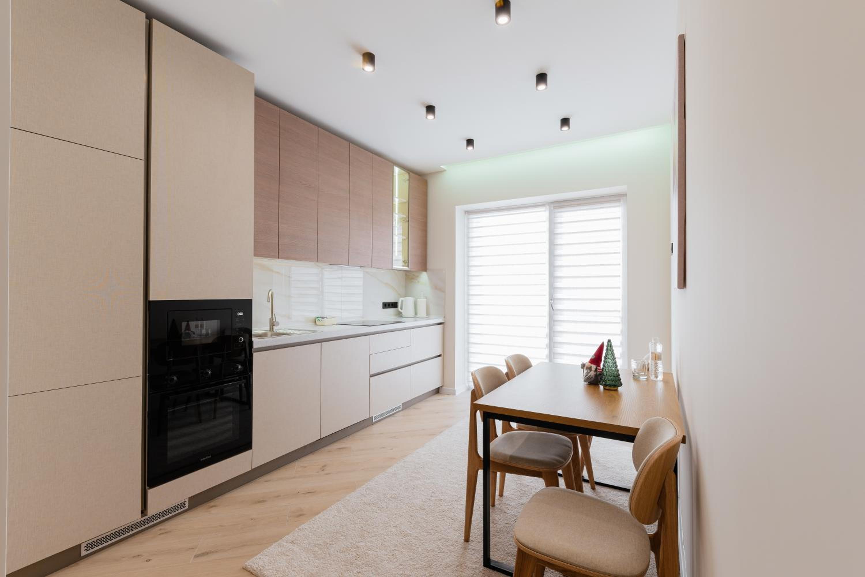 MM GROUP APARTMENT GOLD view 4