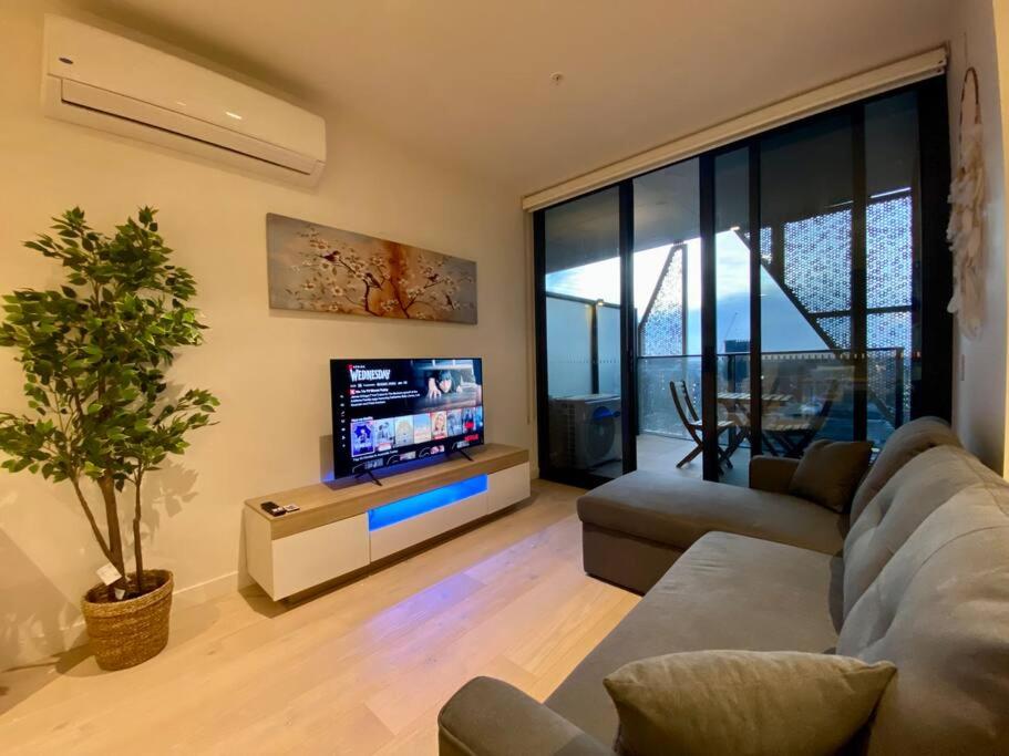 Peaceful & Relaxing City Escape @ Rundle Mall