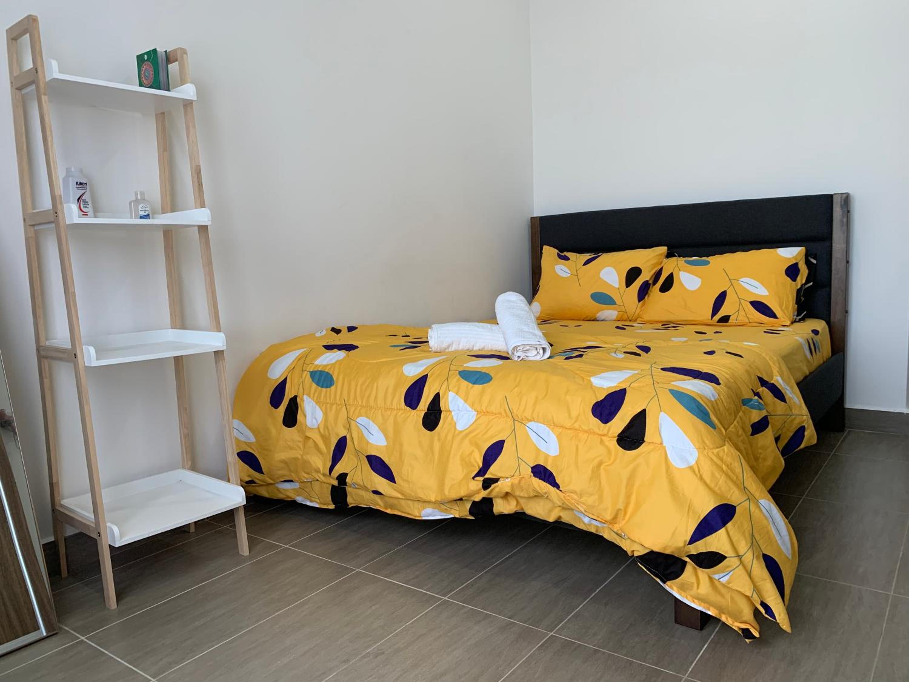 Lovely 2-BR service apartment with pool (melur @ troikaKB) photo 5
