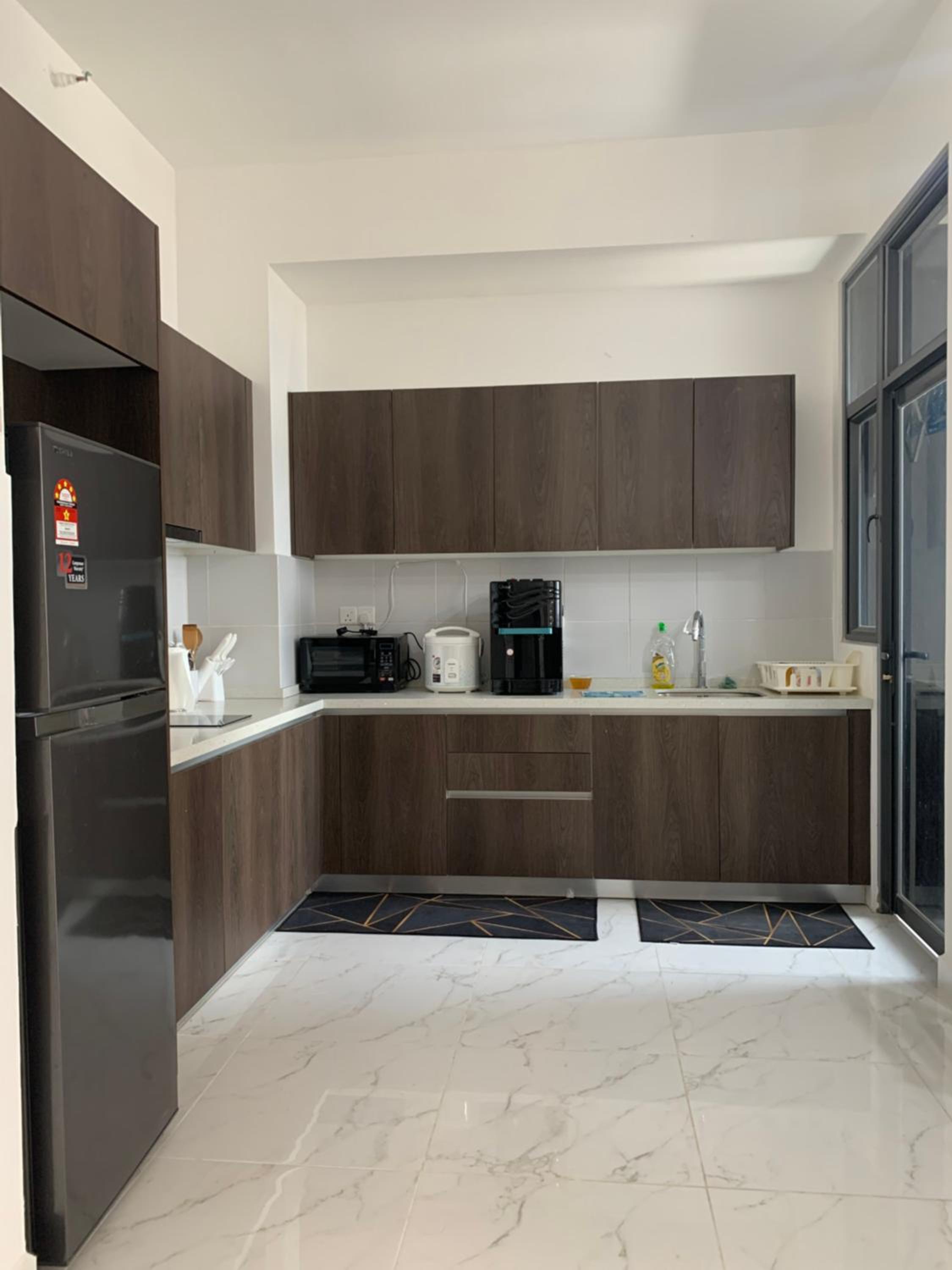 Lovely 2-BR service apartment with pool (melur @ troikaKB) photo 7