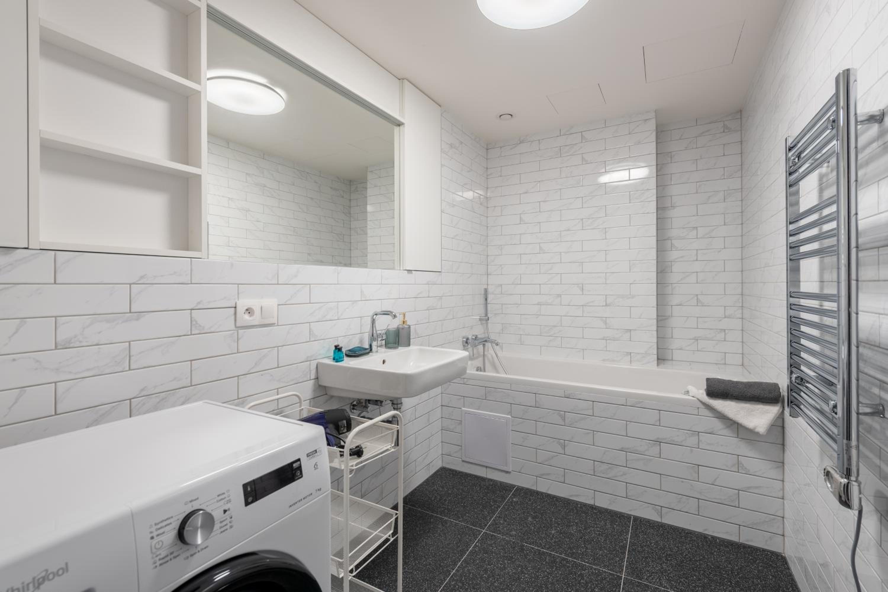 Jay Apartments