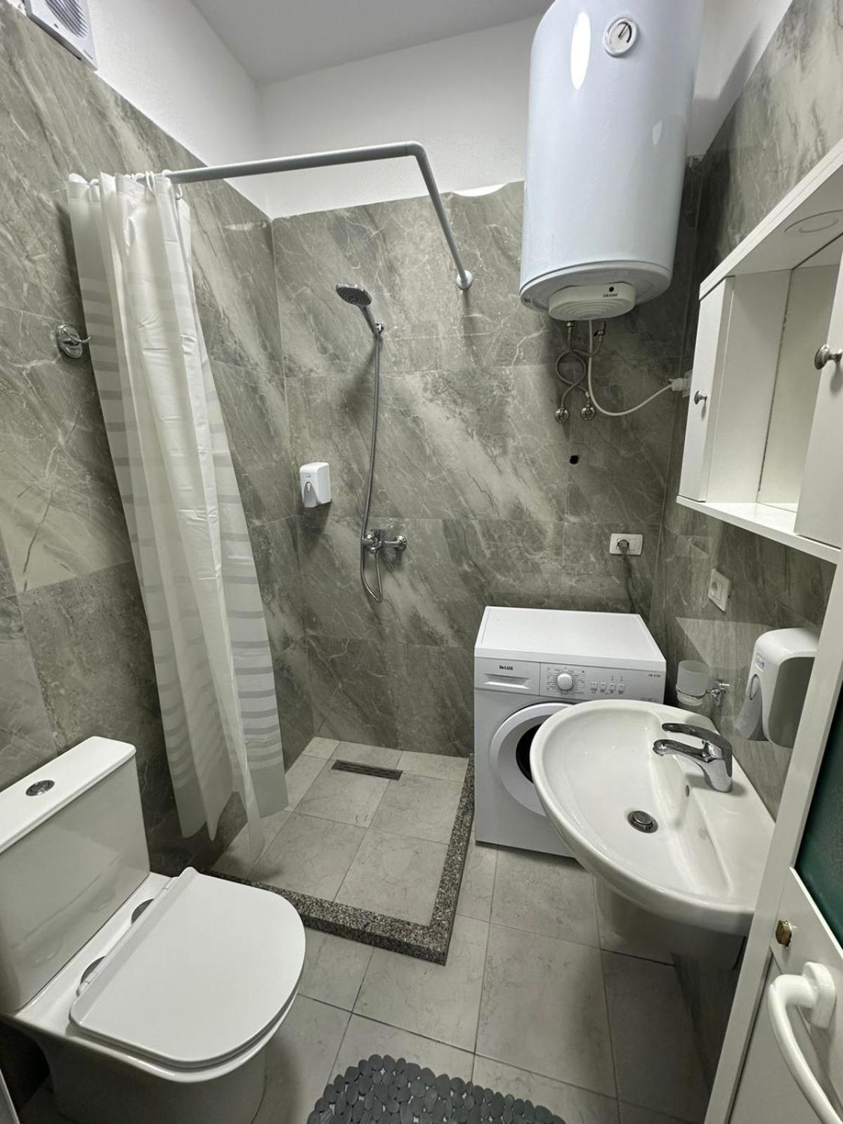 Xhiro n'Shkoder Apartments