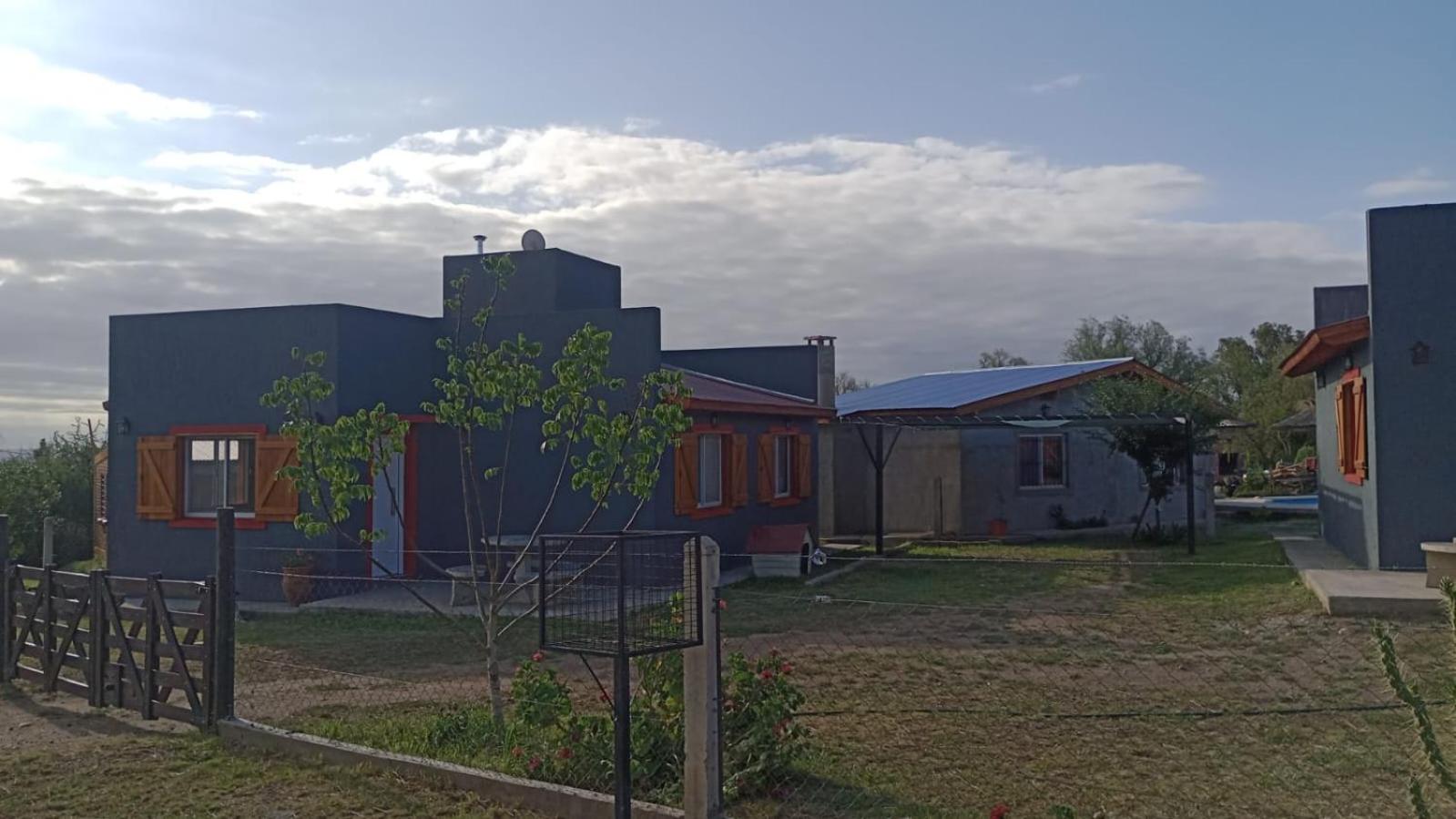 EL RANCHO DE PIA