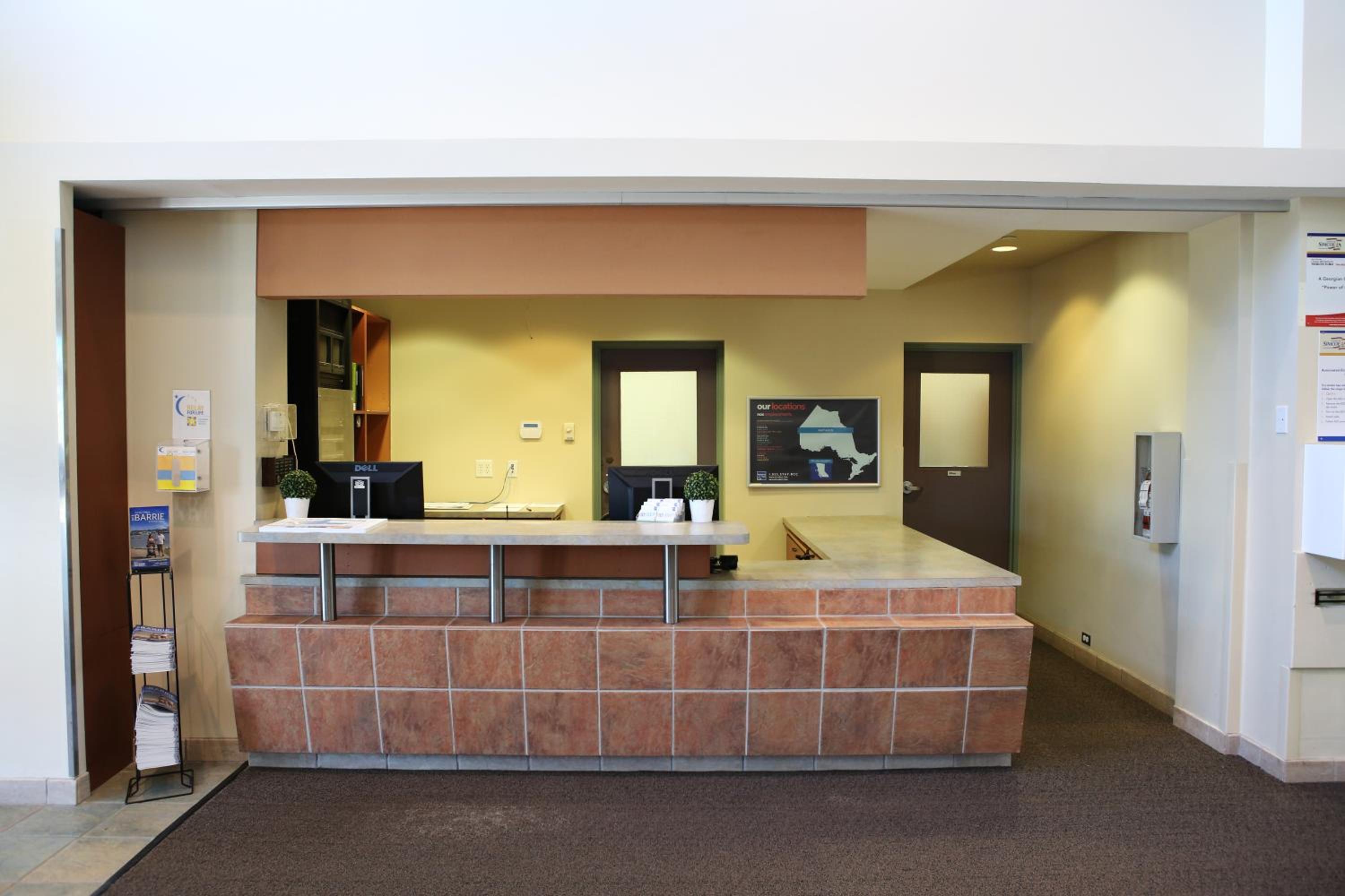 Barrie Vacations - Residence  Conference Centre- Barrie - Property Image 3