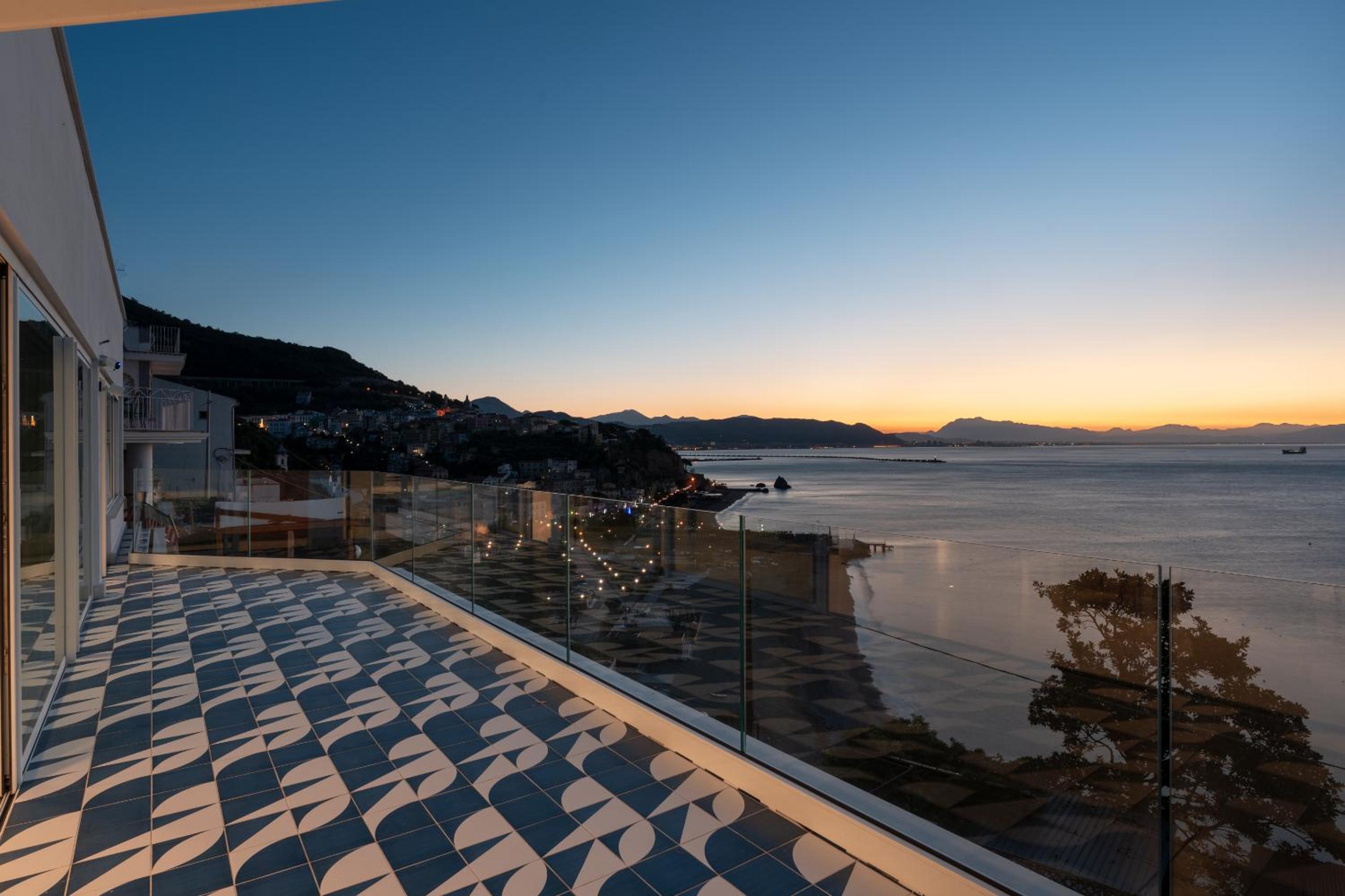 Laguna Blu view 4