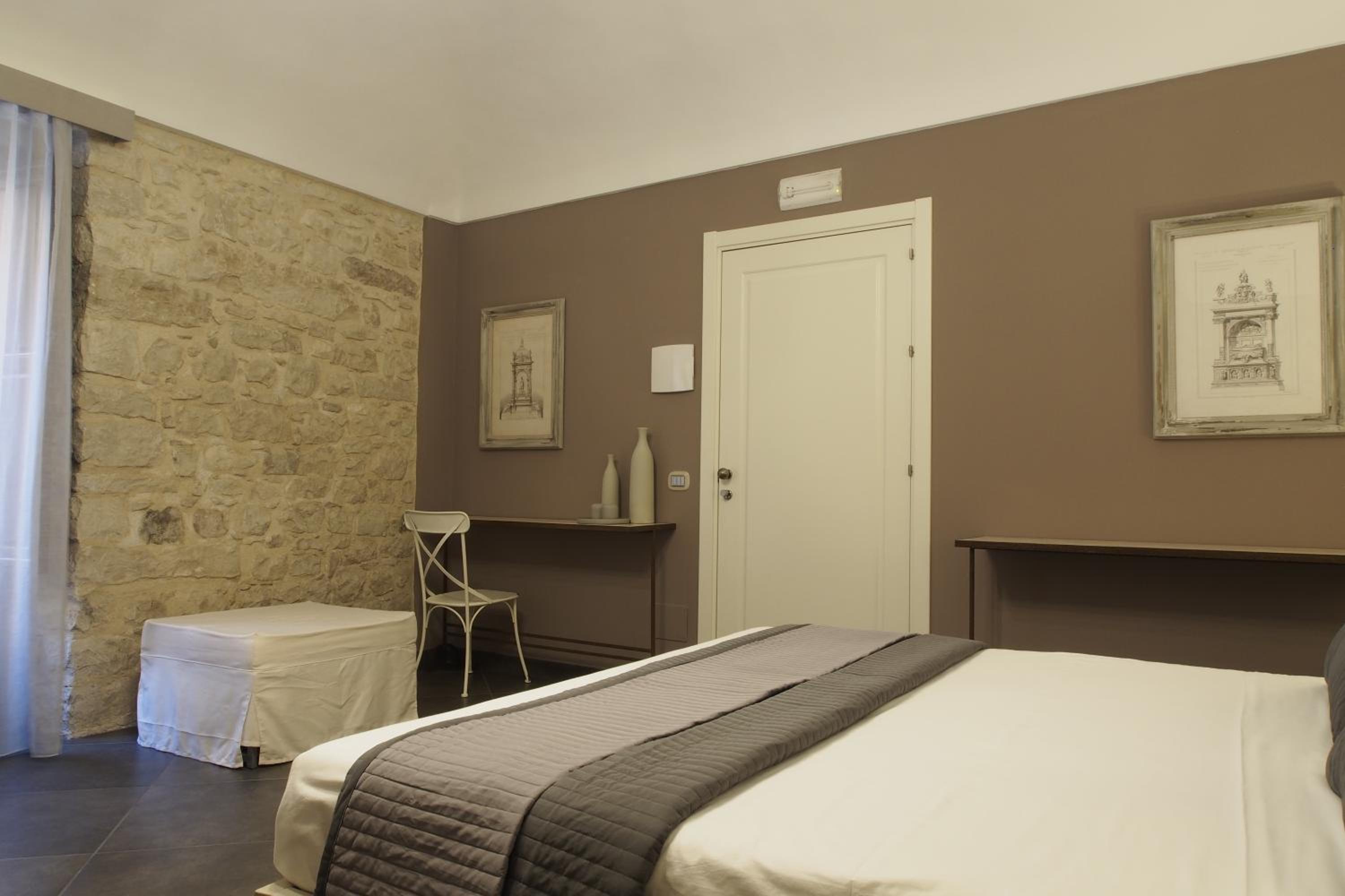Terrazzani Suite