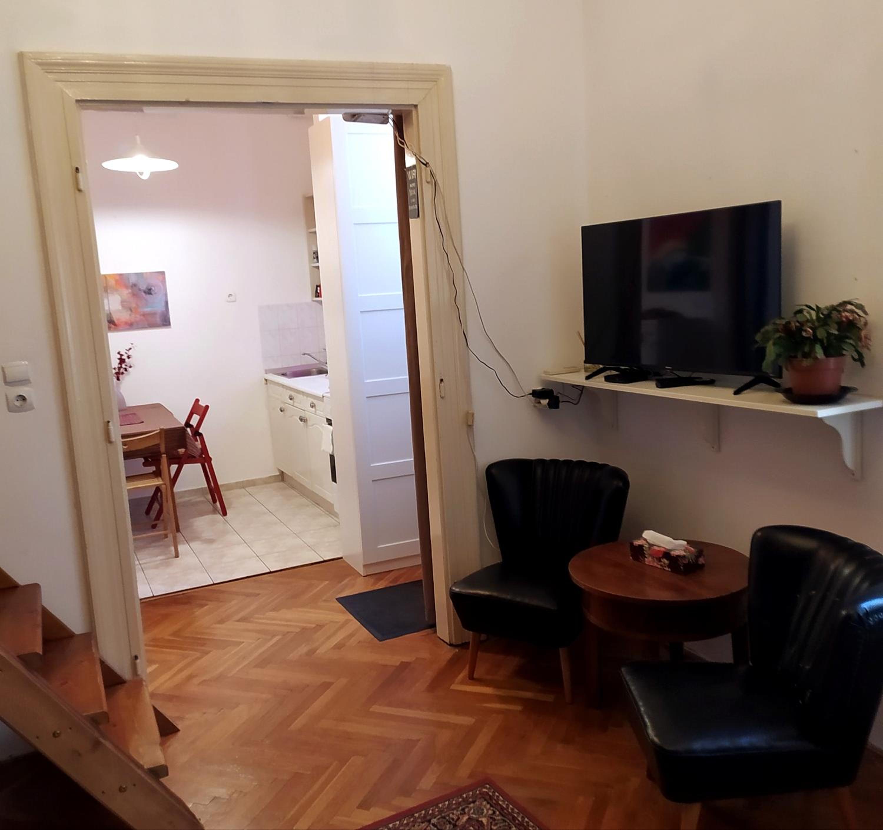 COZY NOOK with a large private Balcony and FREE parking for 1 car view 2