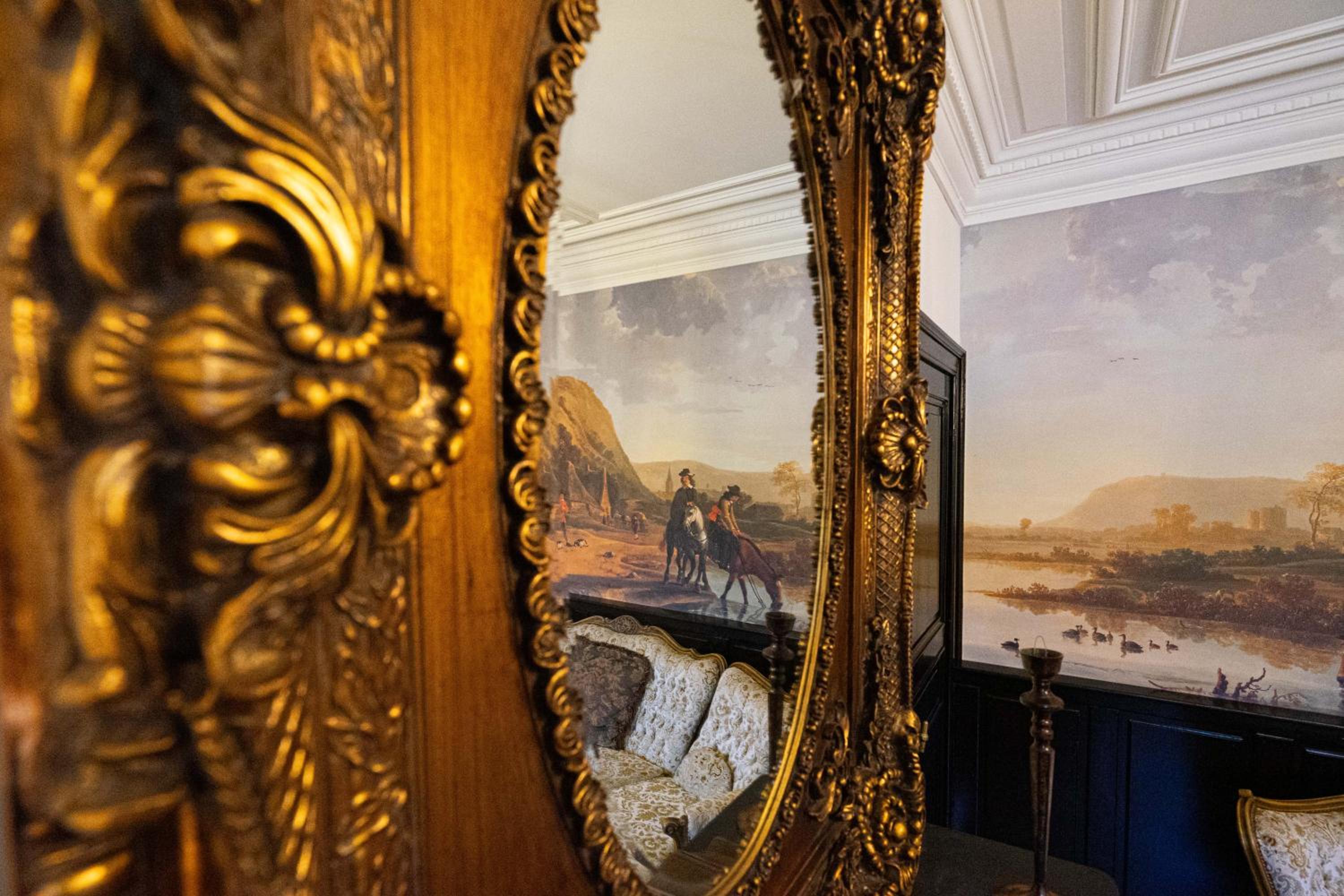 Château Constance, 19 personnes