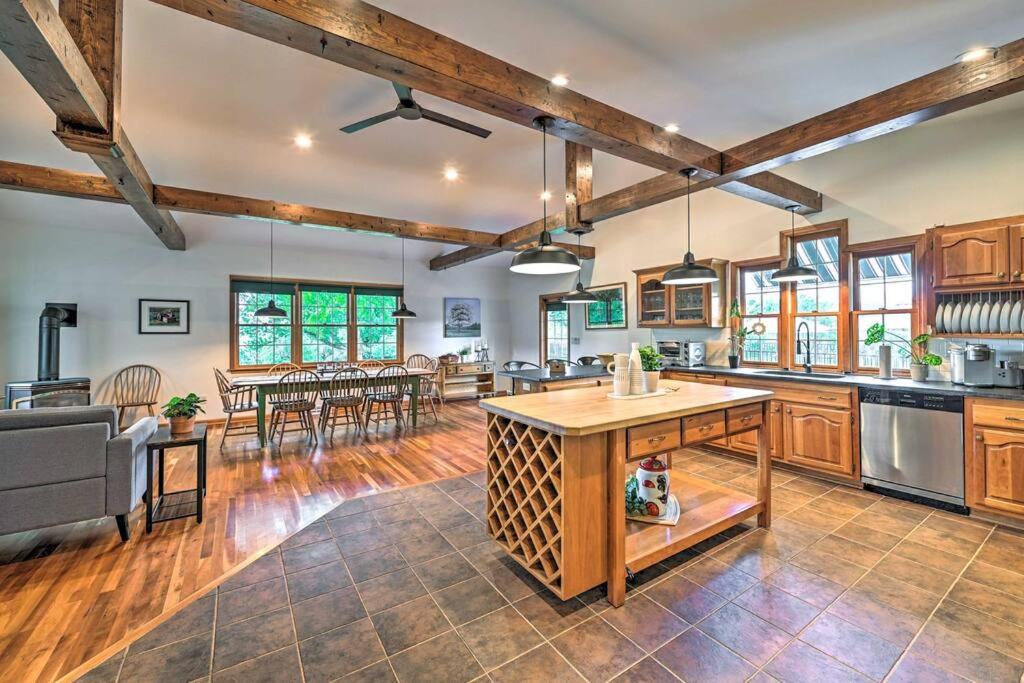 Terrace Mountain Orchard House