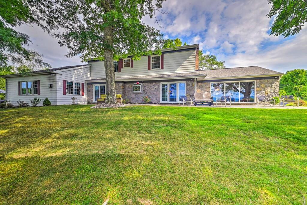 Terrace Mountain Orchard House