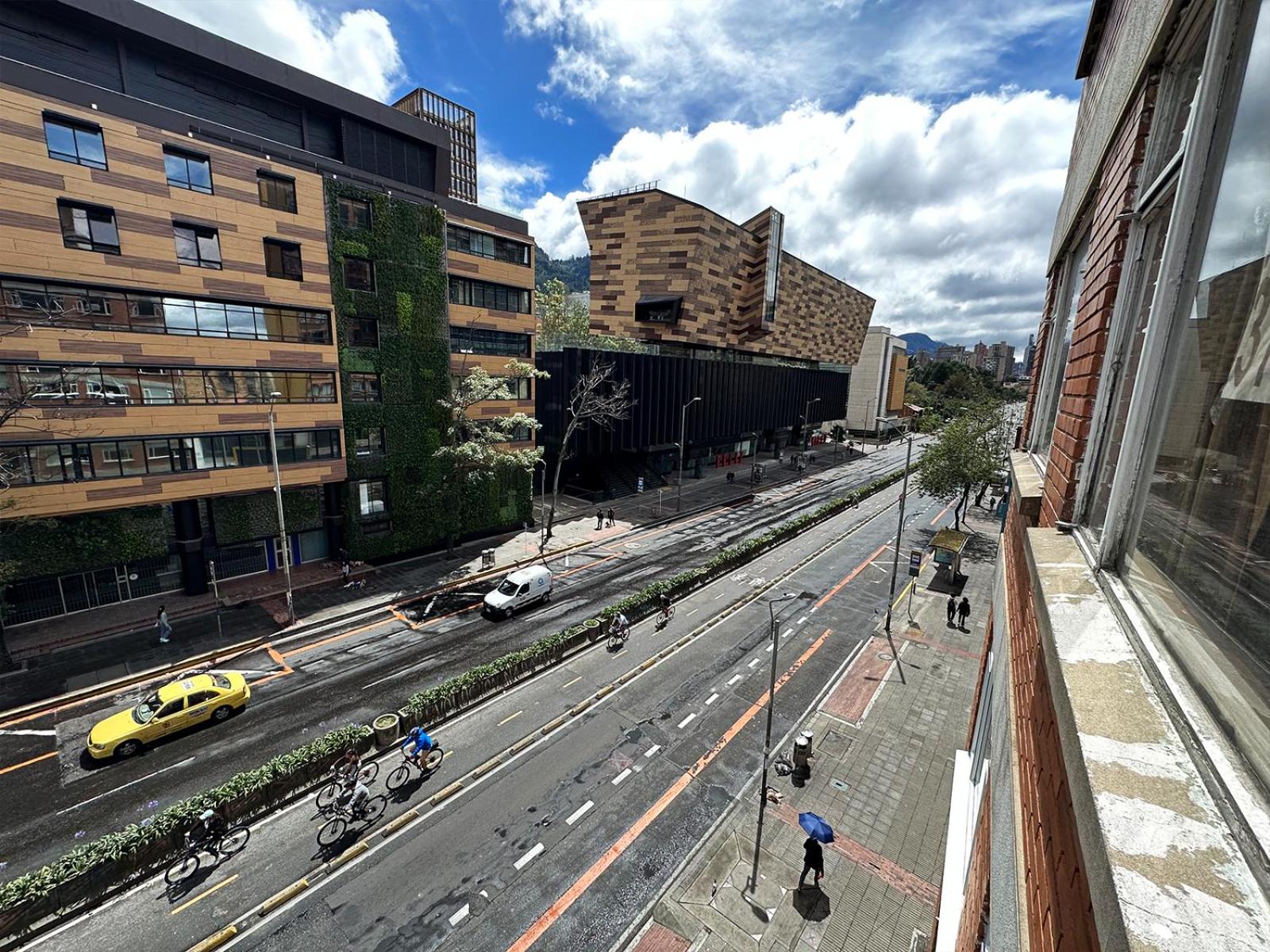 3 habitaciones 3baños, Apartamento Frente a la Javeriana