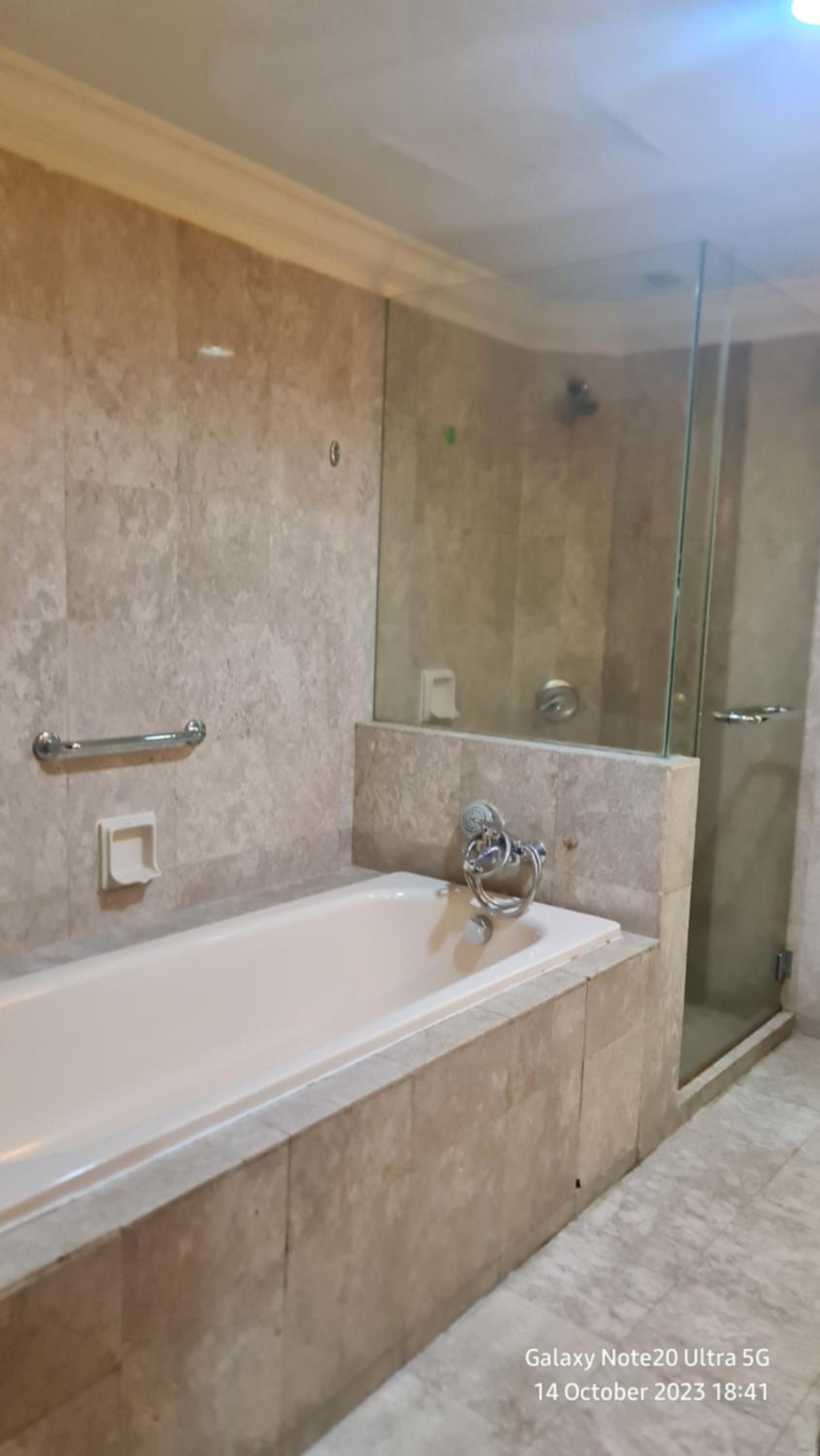 BLOSSOM SERVICE Suite