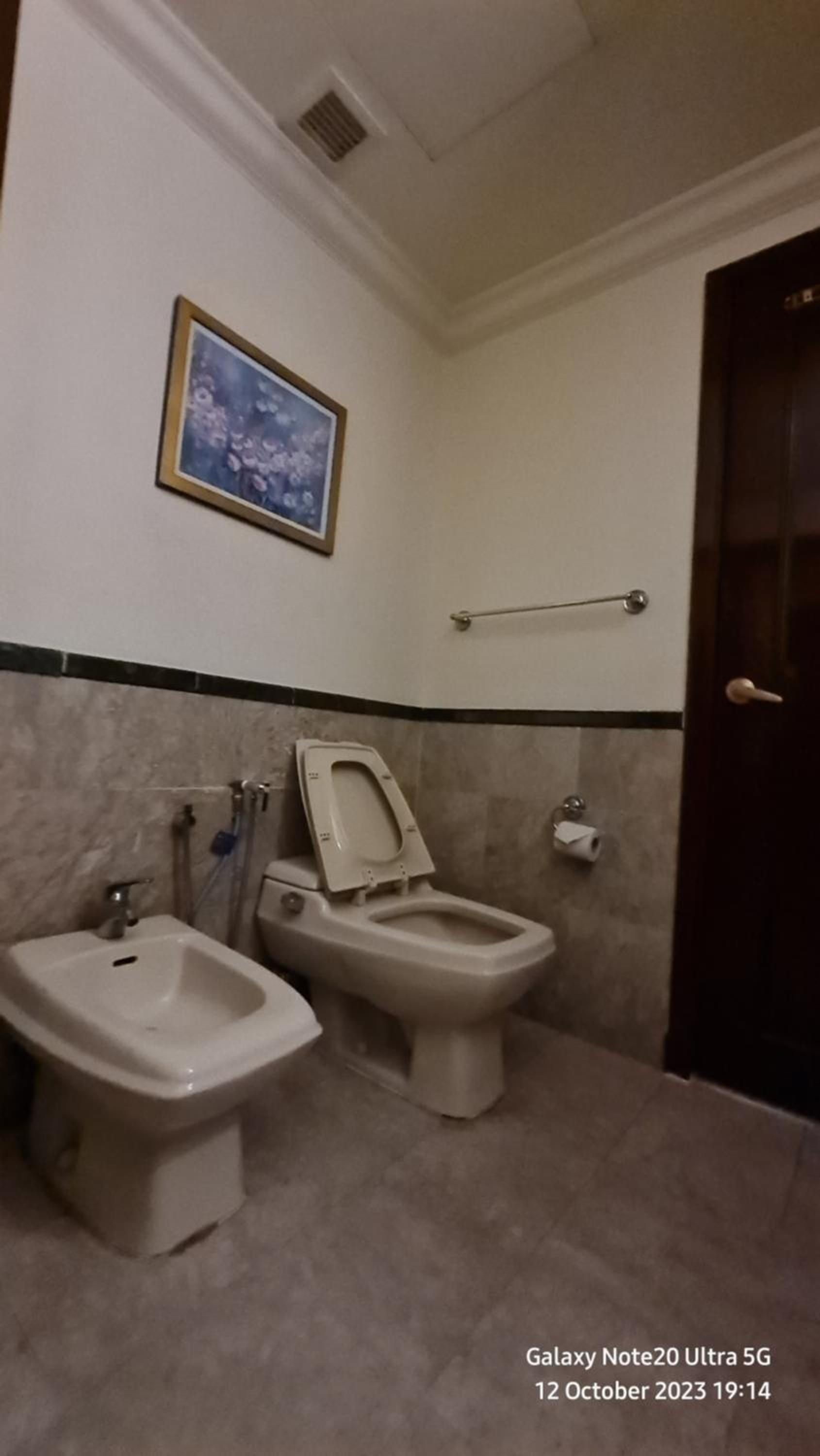 BLOSSOM SERVICE Suite