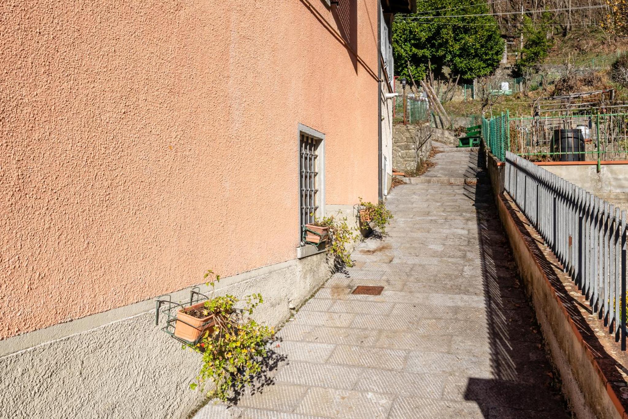 Casa Claire view 3