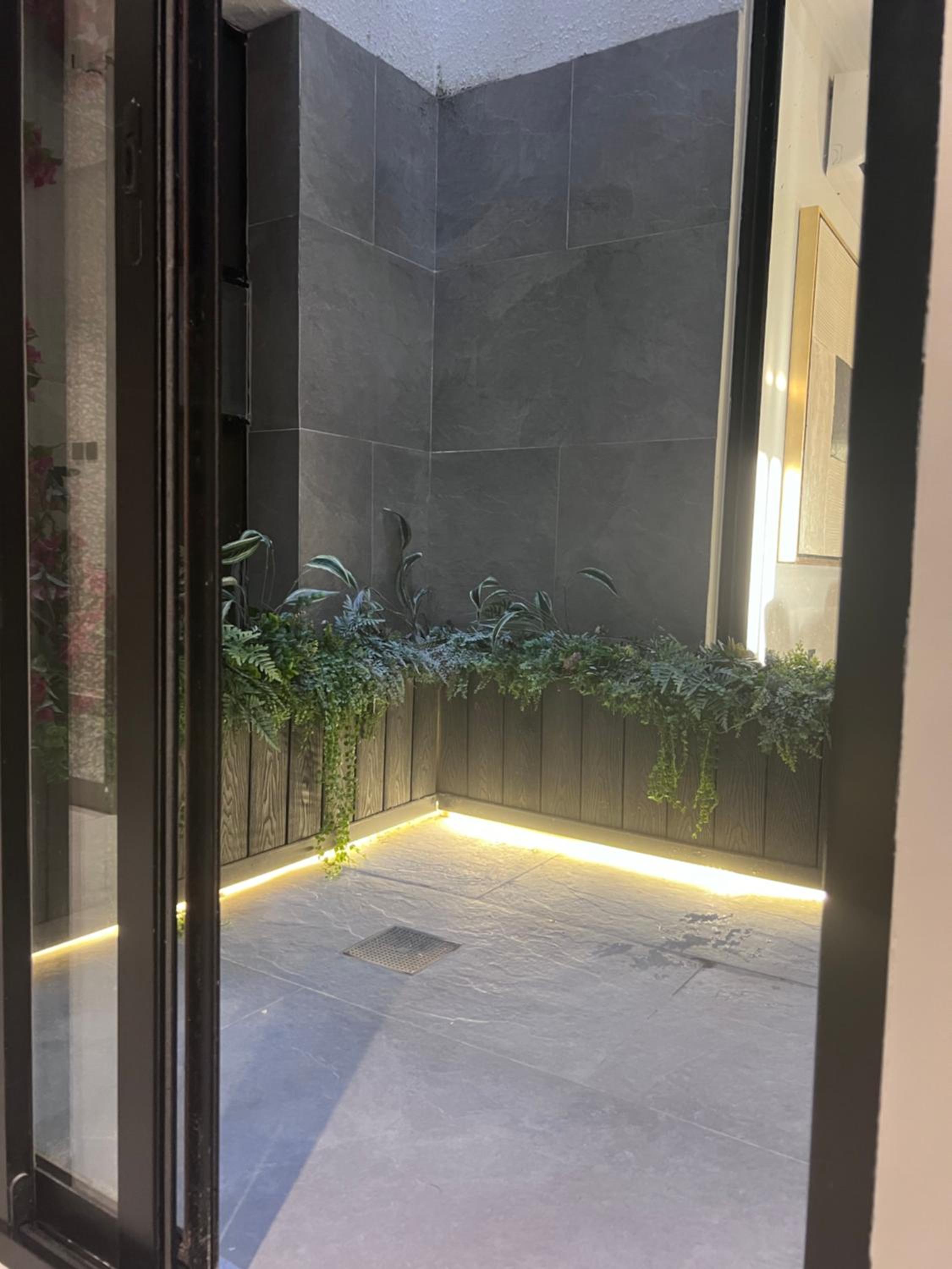 Luxurious two bedroom apartment