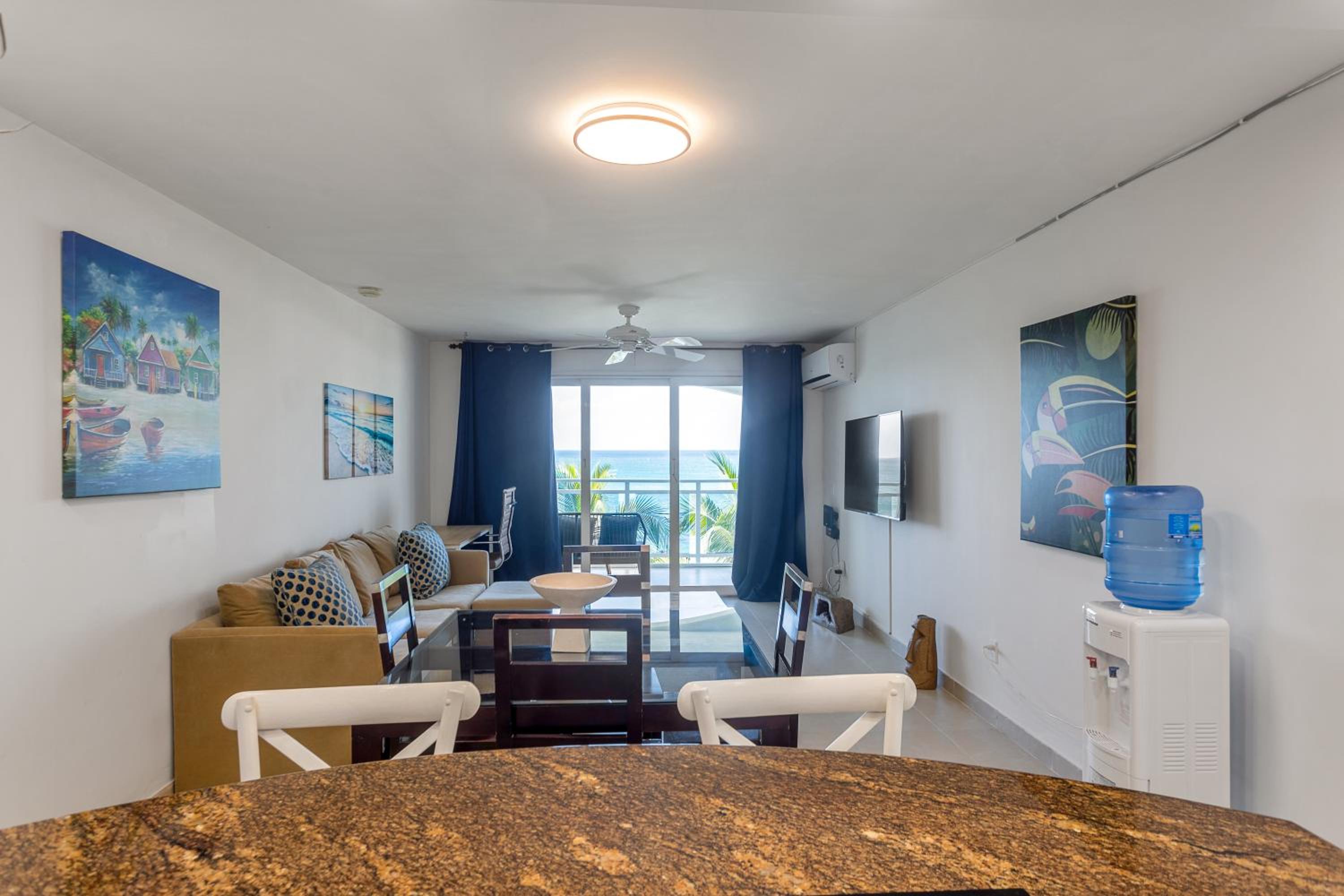Maho Beach Elegant 1-BR Ocean View