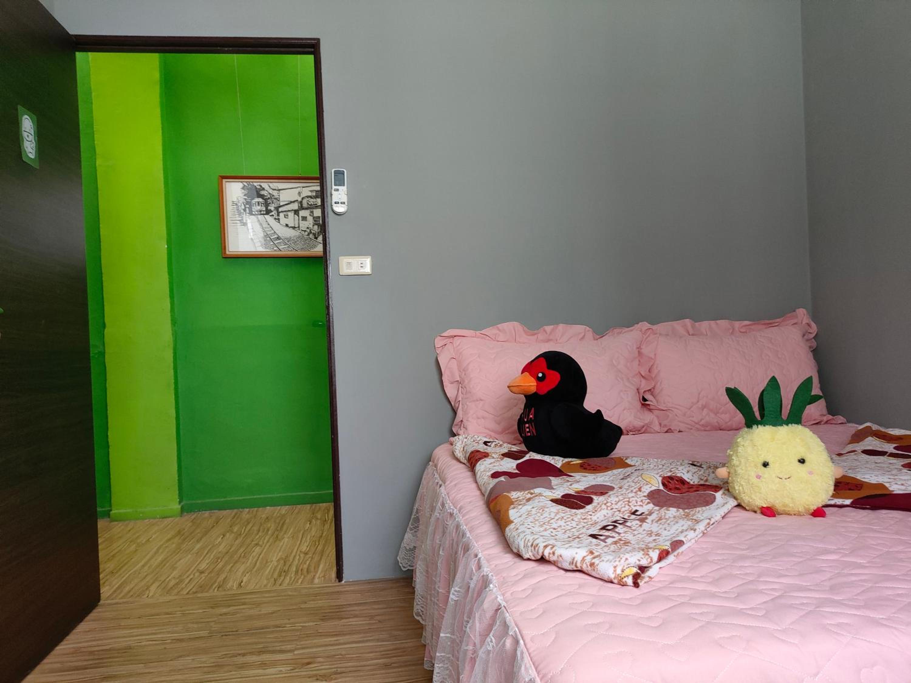 Photo 27