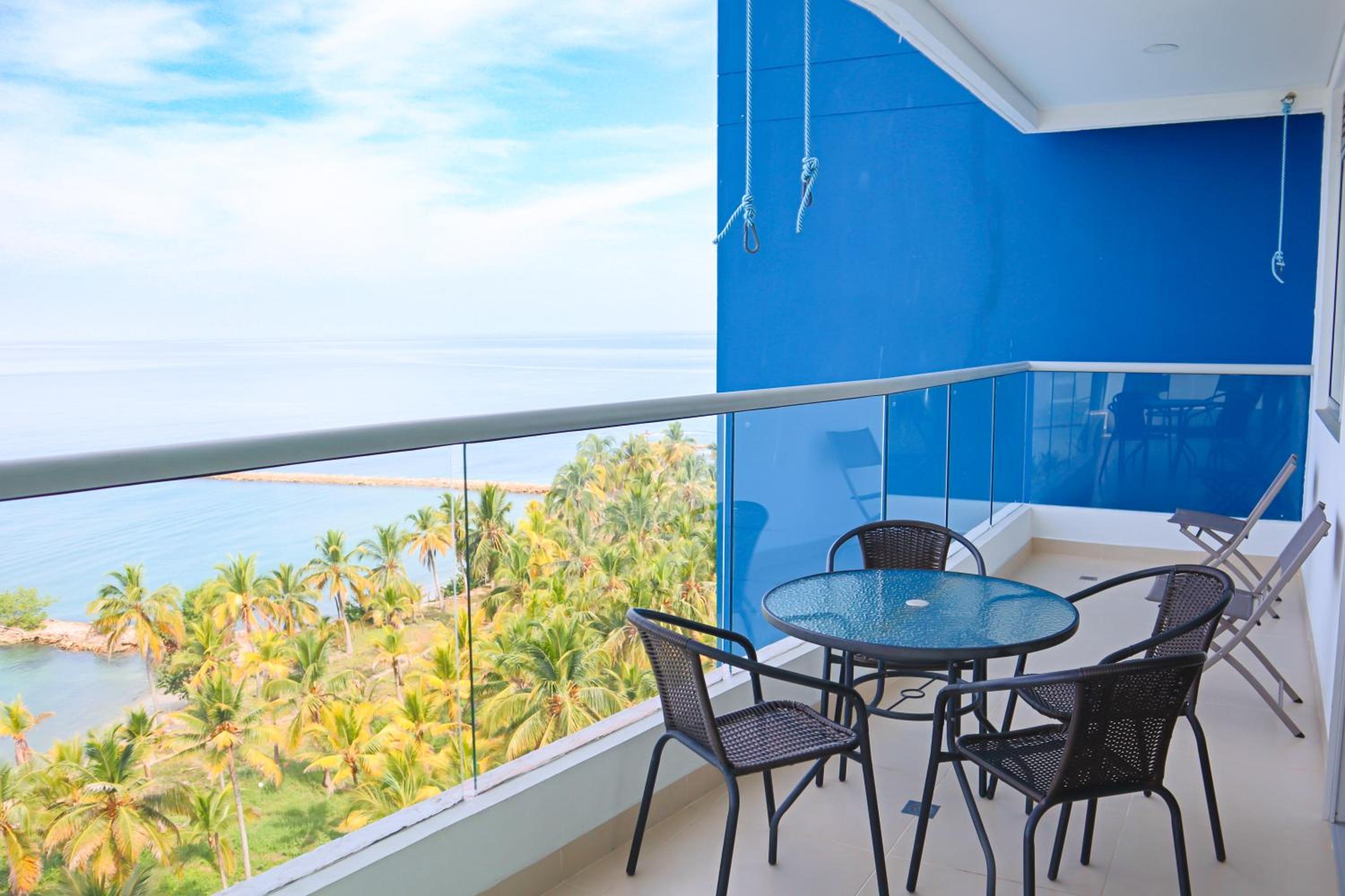 Hermoso Apartamento Frente al Mar 4 Habitaciones PAZ384