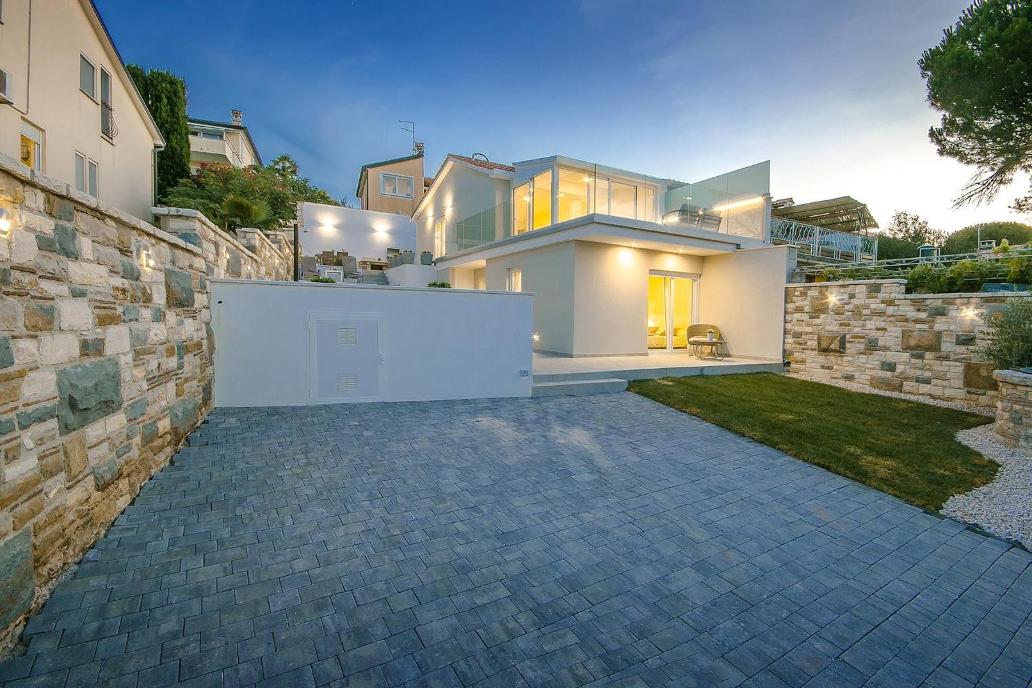 Villa Aurora by Briskva view 5
