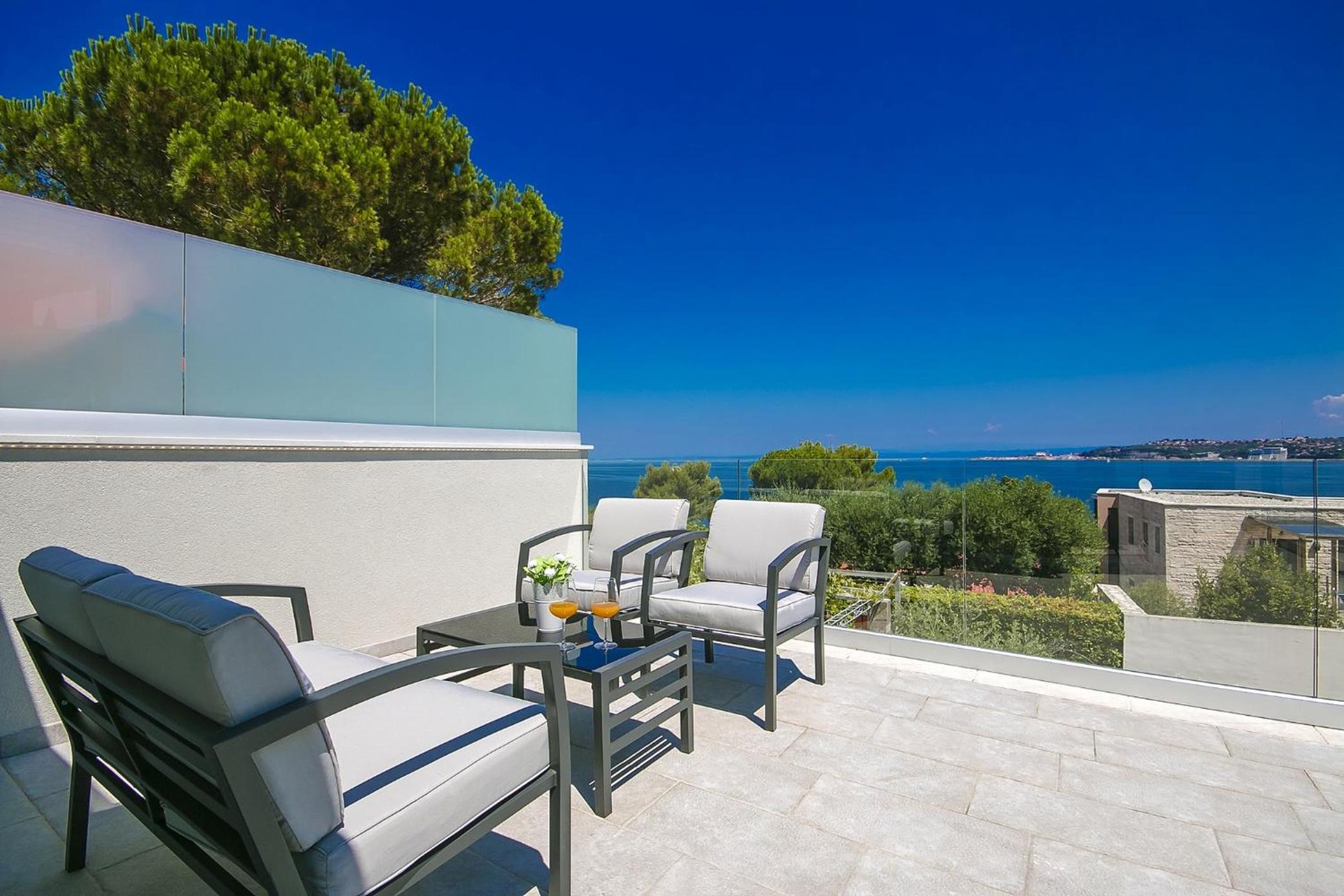 Villa Aurora by Briskva view 4