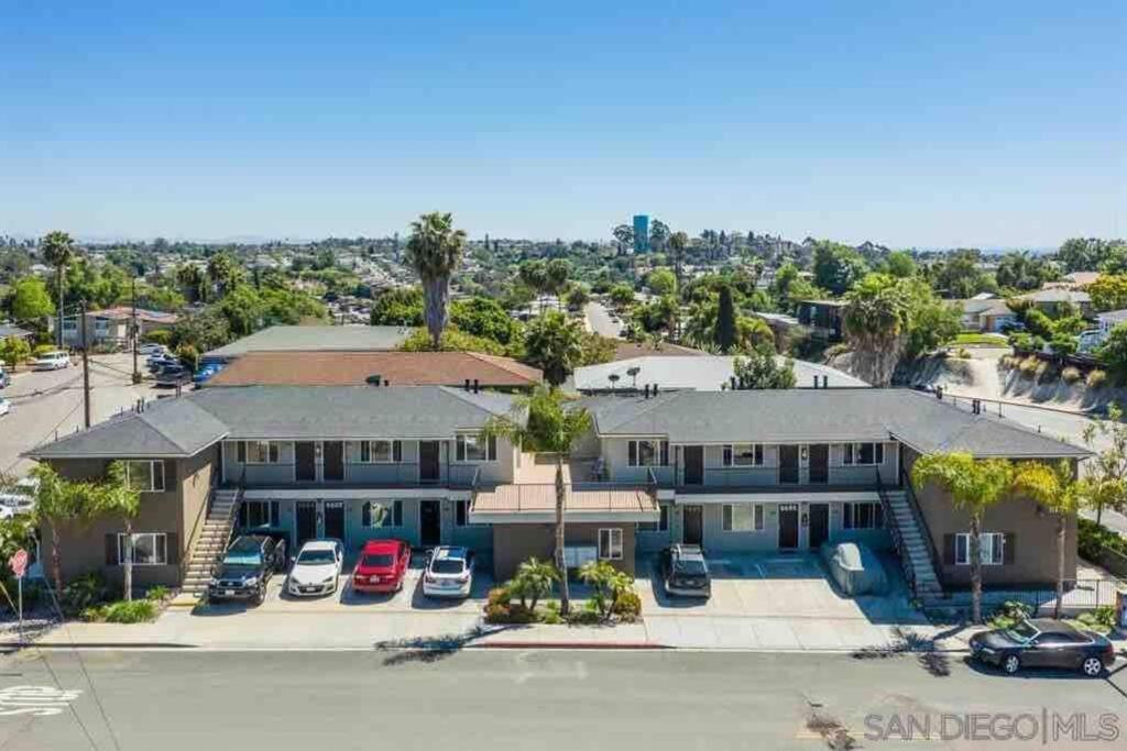 Min to Downtown/Beach/Parks Free Parking Sleep 3+ view 4