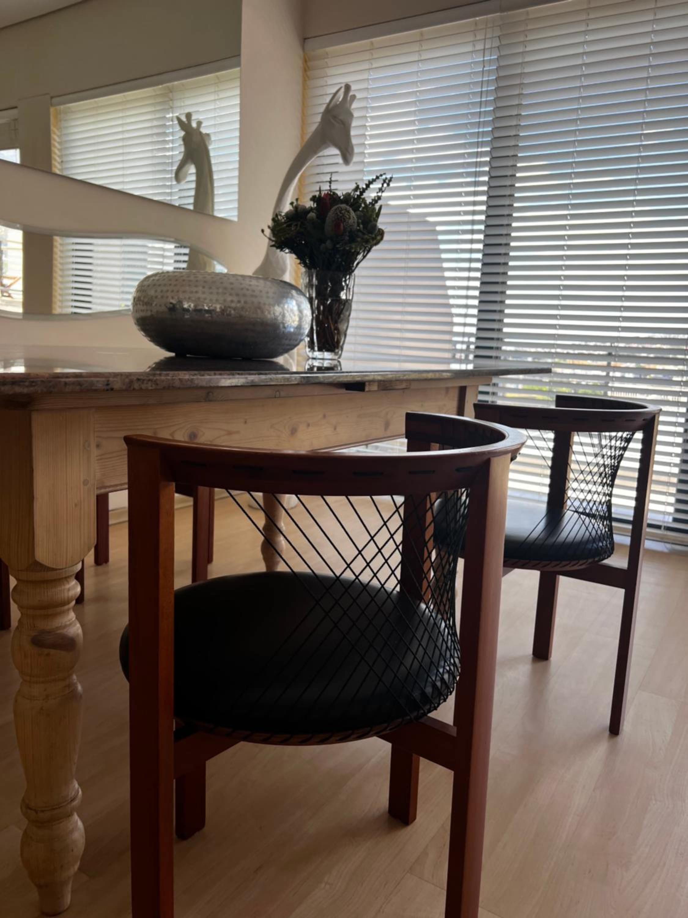 Design City Centre Apartment (2 Bedrooms)