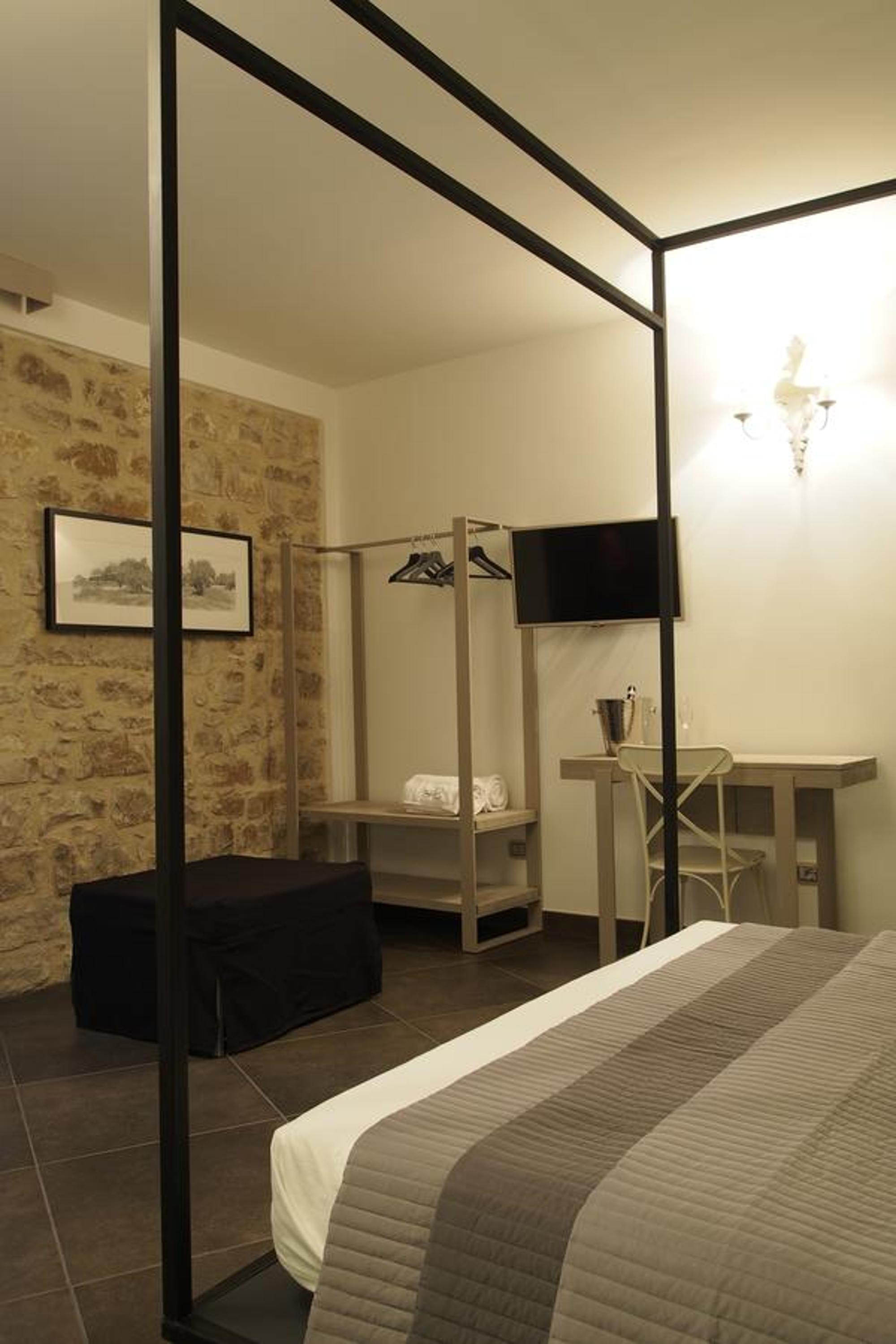Terrazzani Suite