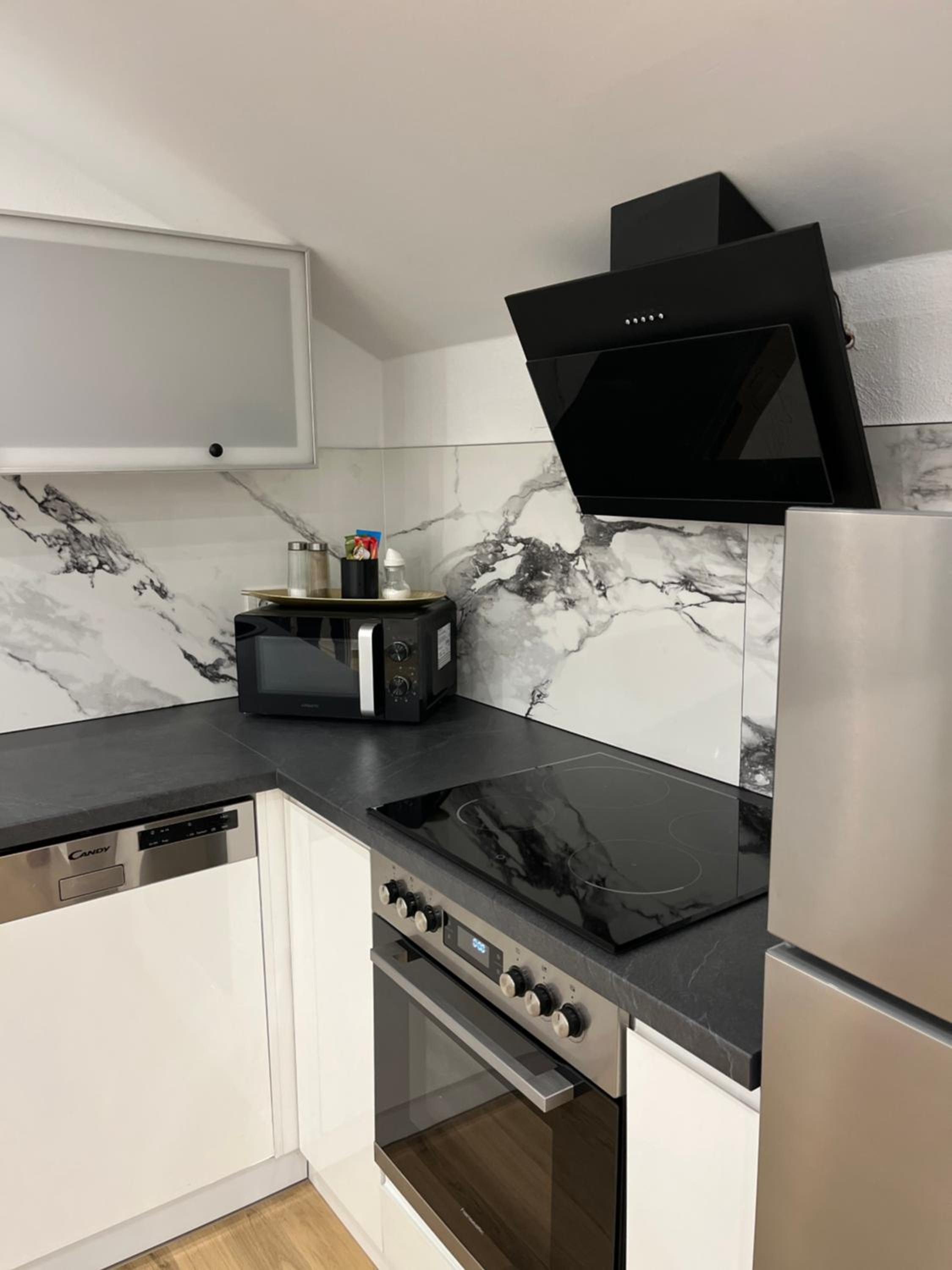 Marina en Sesvete — kitchen