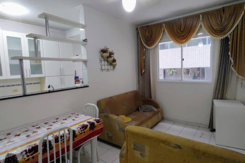 Apartamento em Canto do Forte