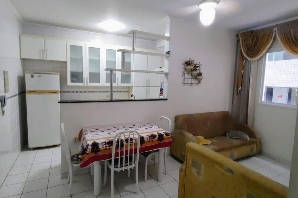 Apartamento em Canto do Forte