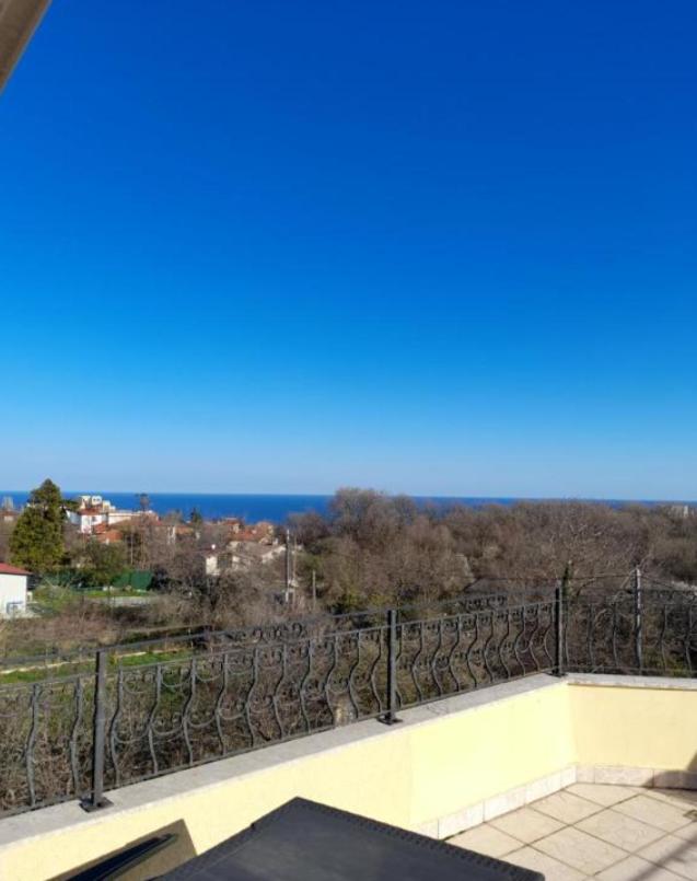 Villa B&B