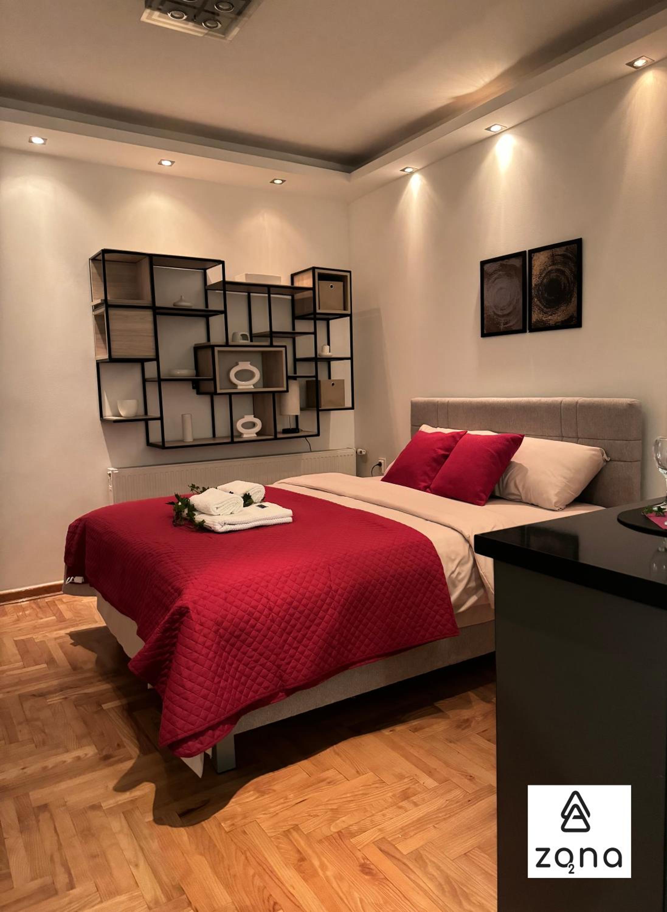 Zona Apartments 3