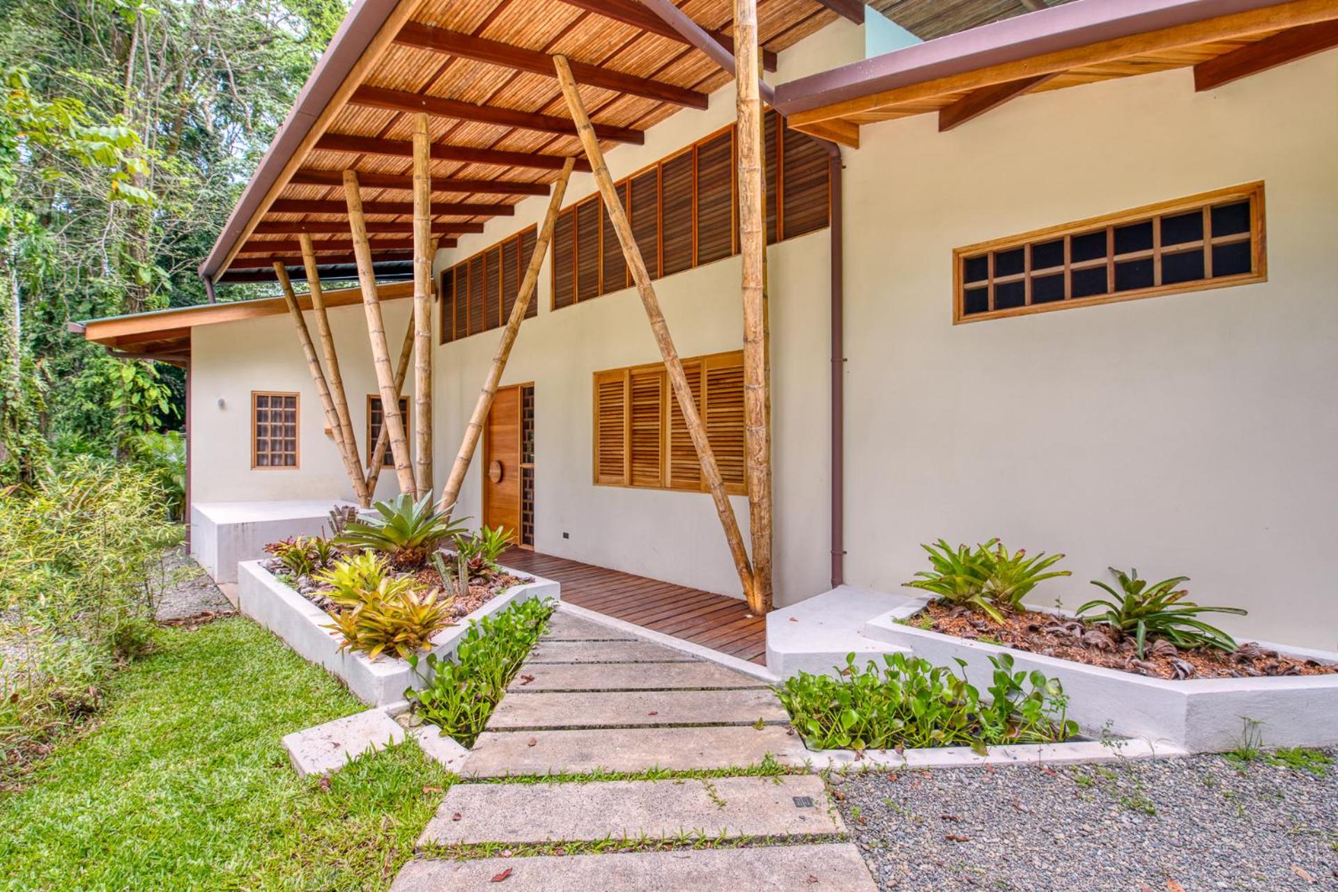 Villa Cabu & Casa Color Caribe