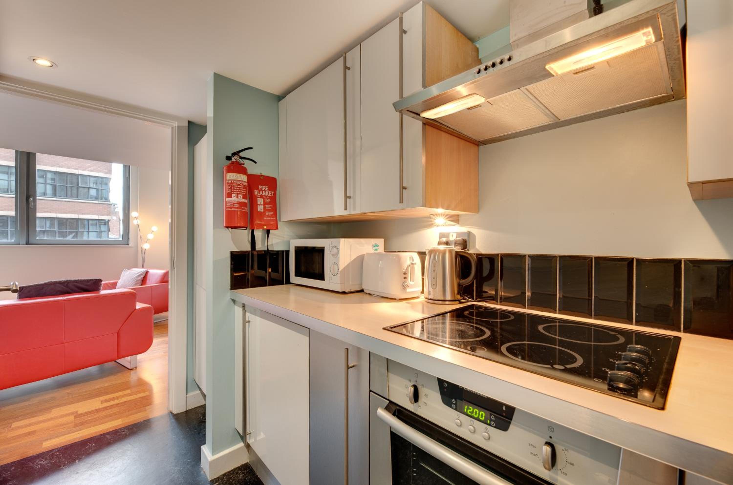 Crown Apartments - 1st Floor, 1 Bedroom