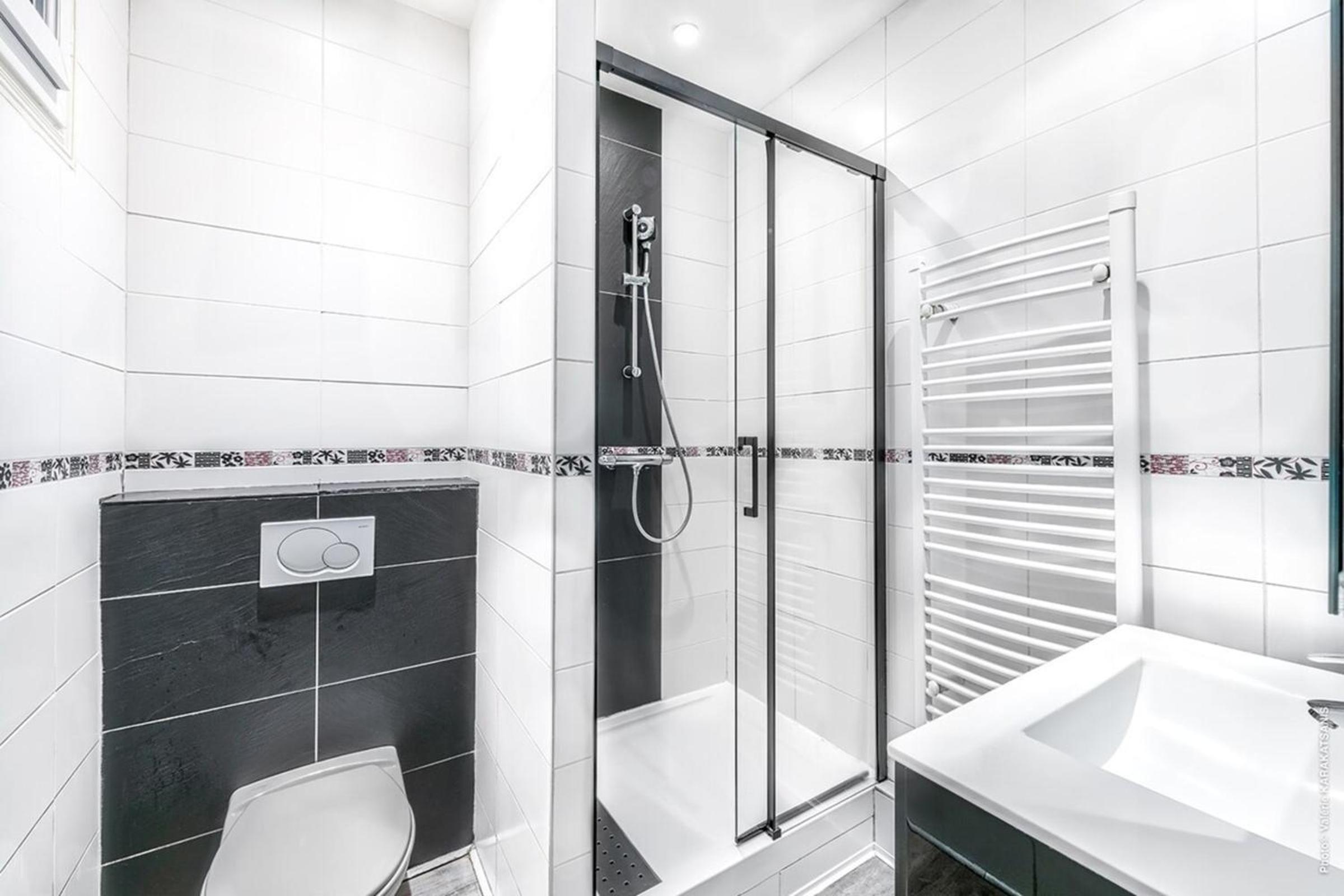 Montmartre - Lamarck - Caulaincourt 2bdr by B'Your Home