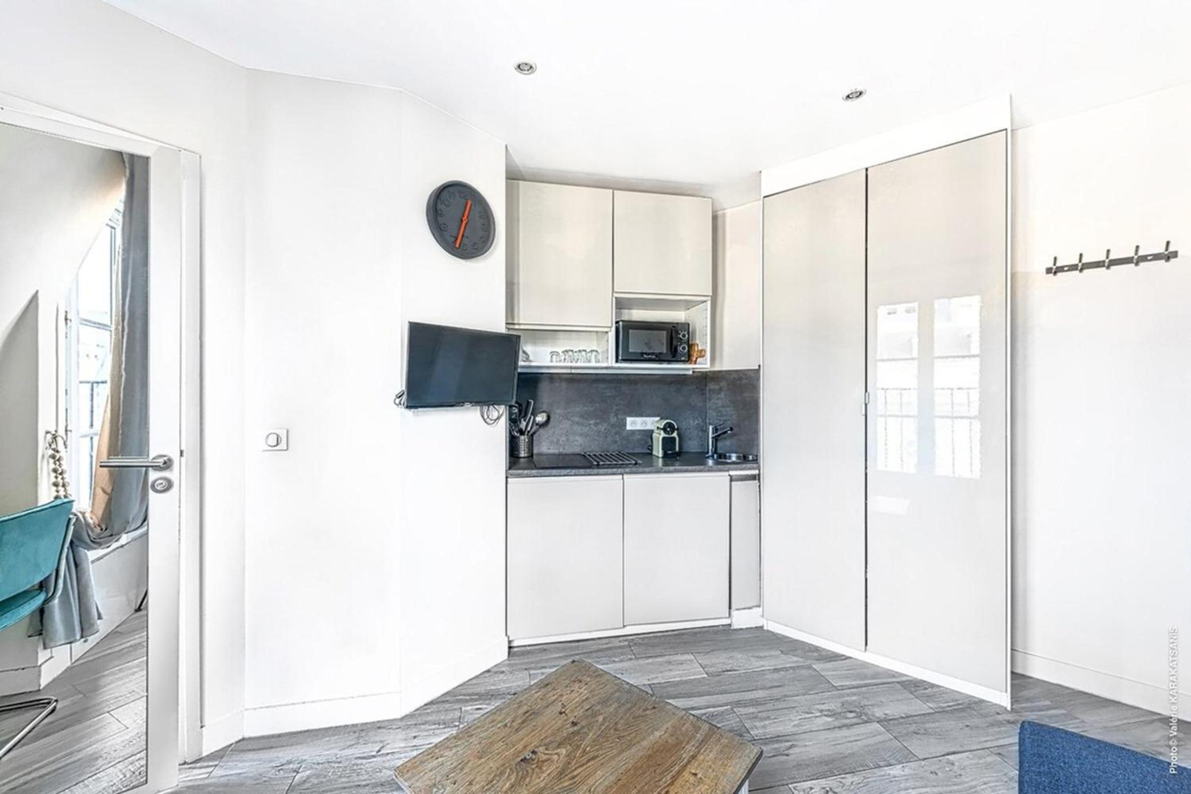Studio Mac Mahon - Champs Elysees by B'Your Home