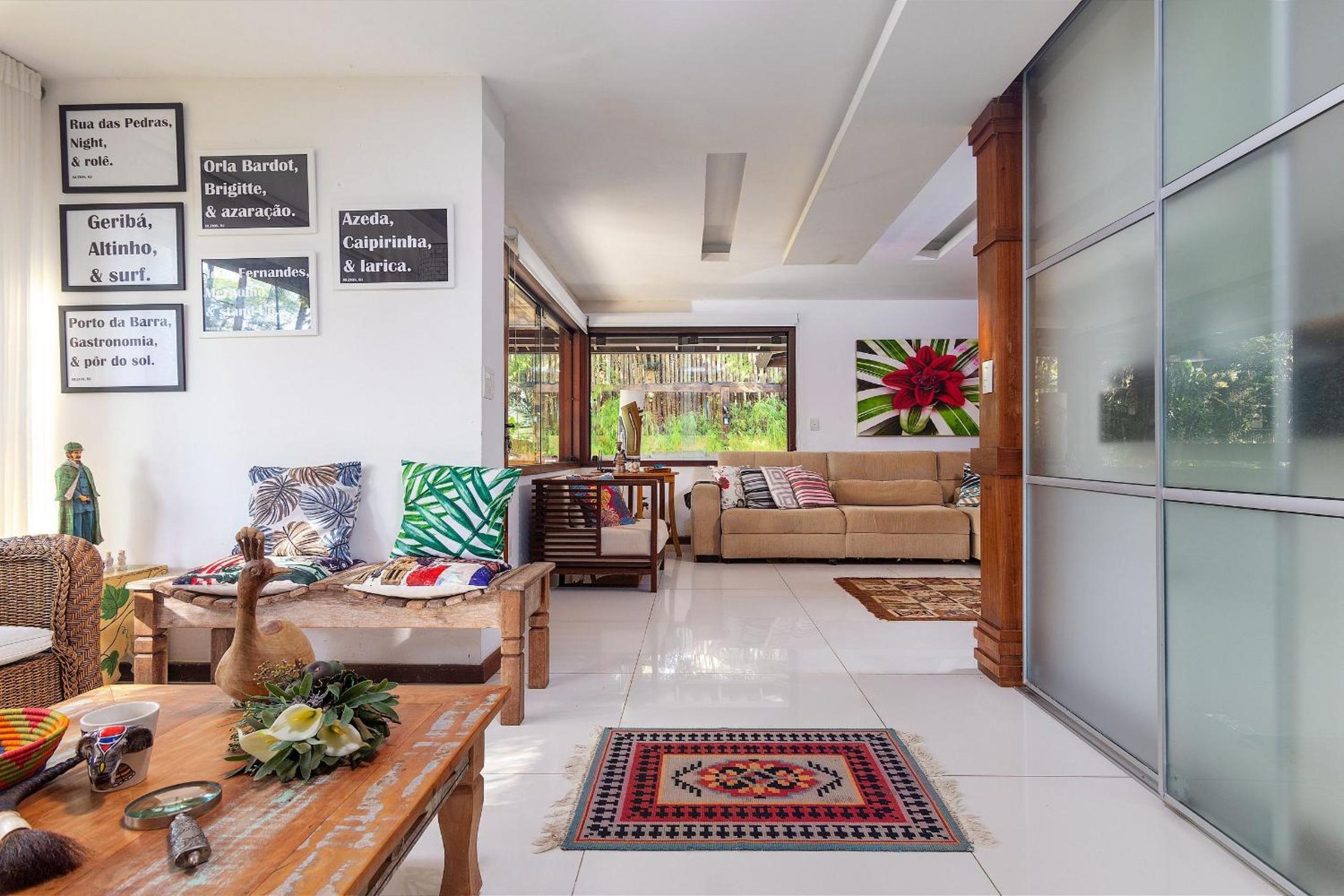 BZ62 Center! Large house, 5 suites and gourmet area