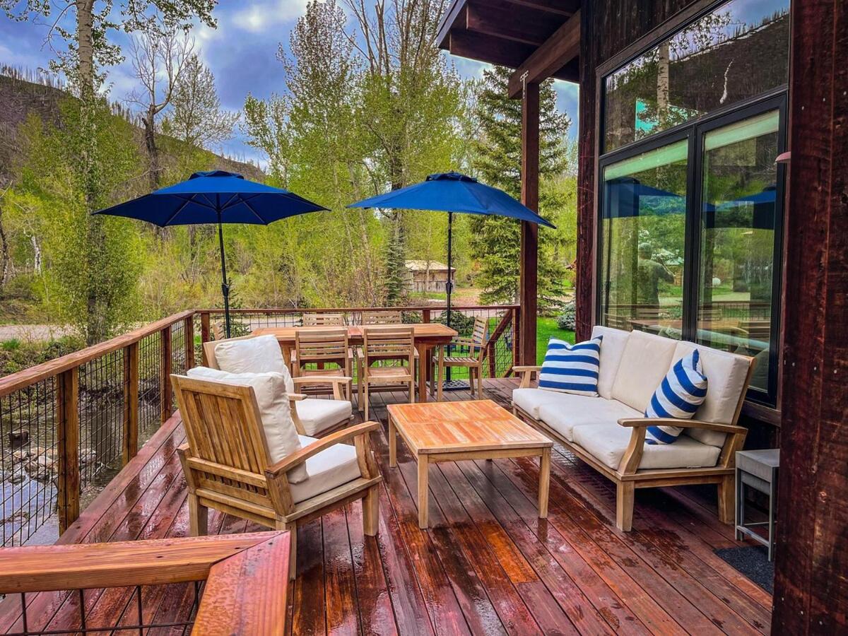 Rustic Modern Luxury Retreat with Hot Tub view 2