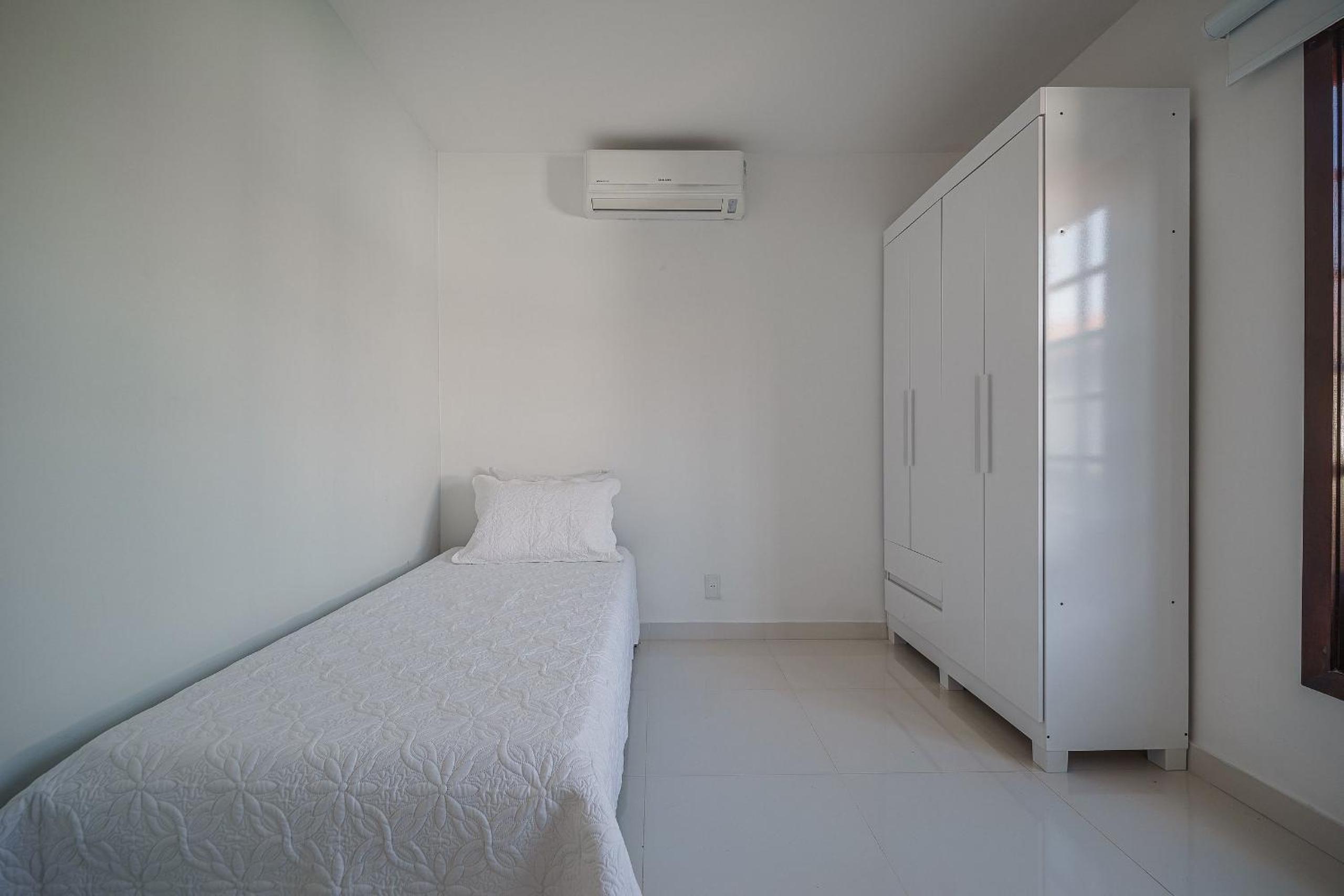 Bz60 House in a condominium right on the sand