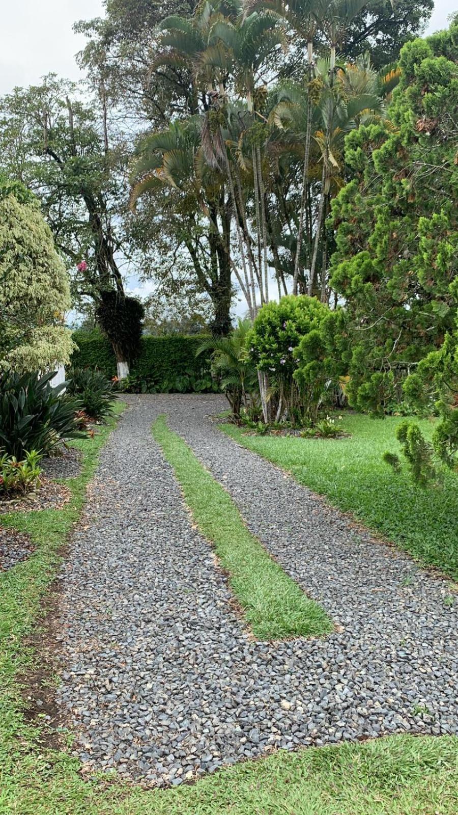 FINCA VILLA ESMERALDA
