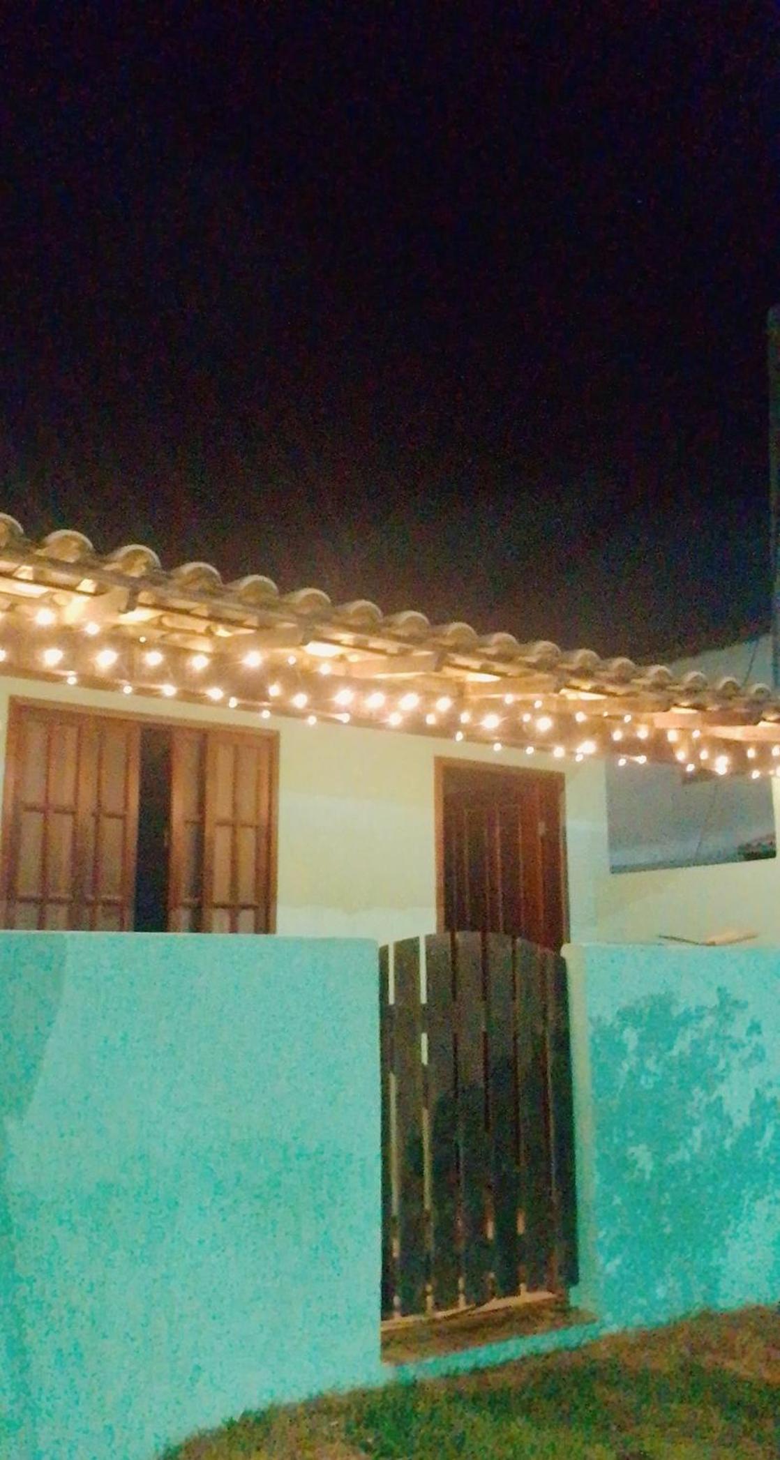 Residência Bem Viver - Wi-Fi, Churrasqueira e 3min a pé da Praia